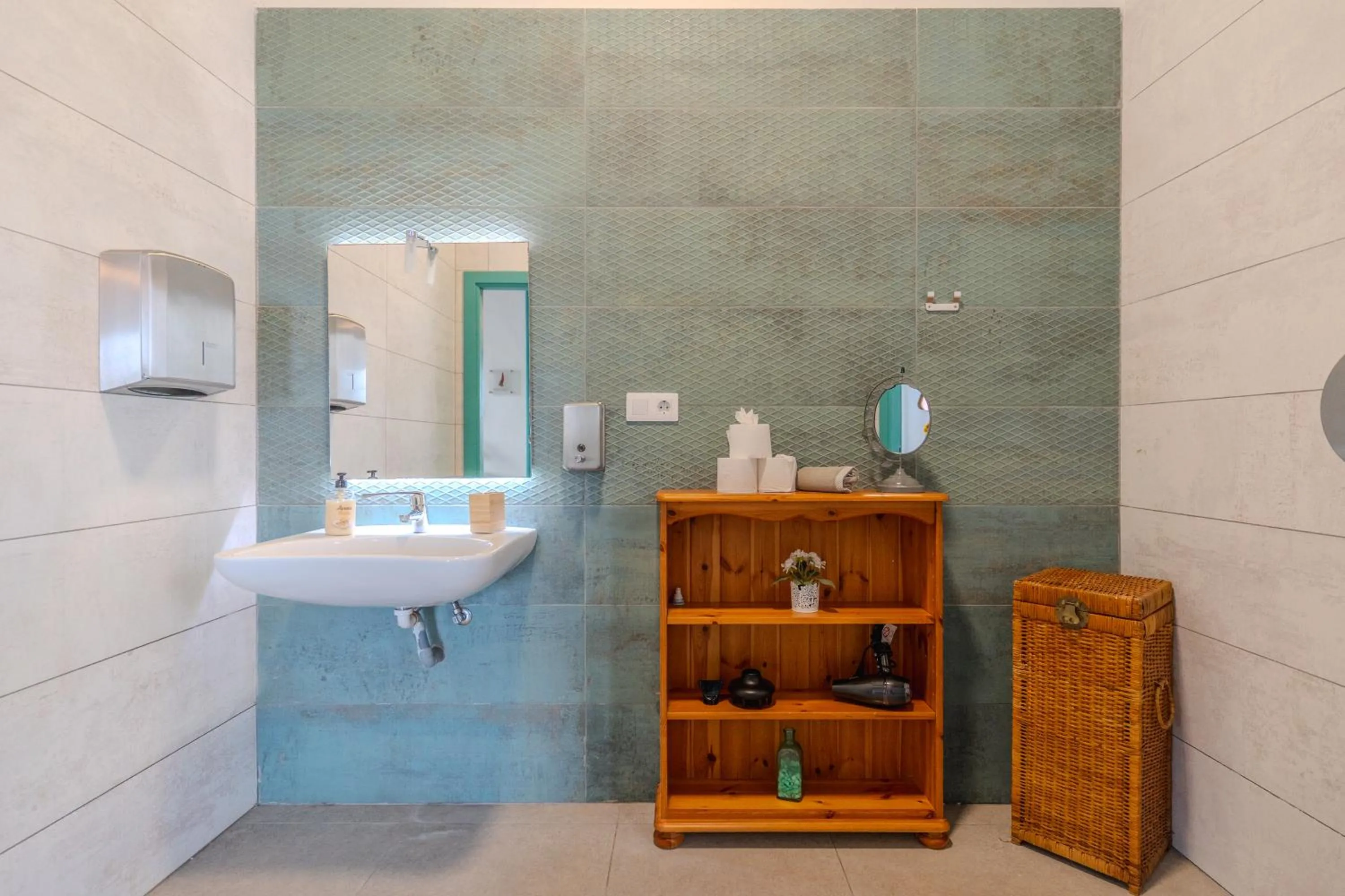 Bathroom in Jardines de Tamaide