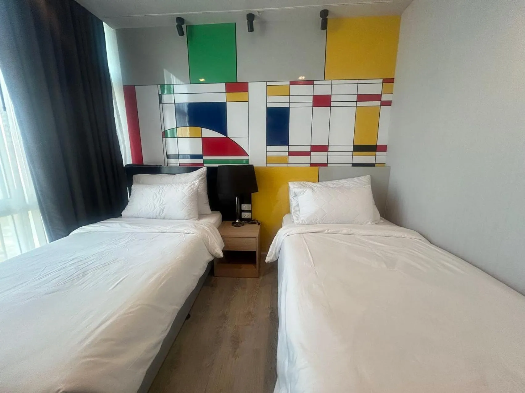 Bedroom, Bed in The Grand Jomtien Condo