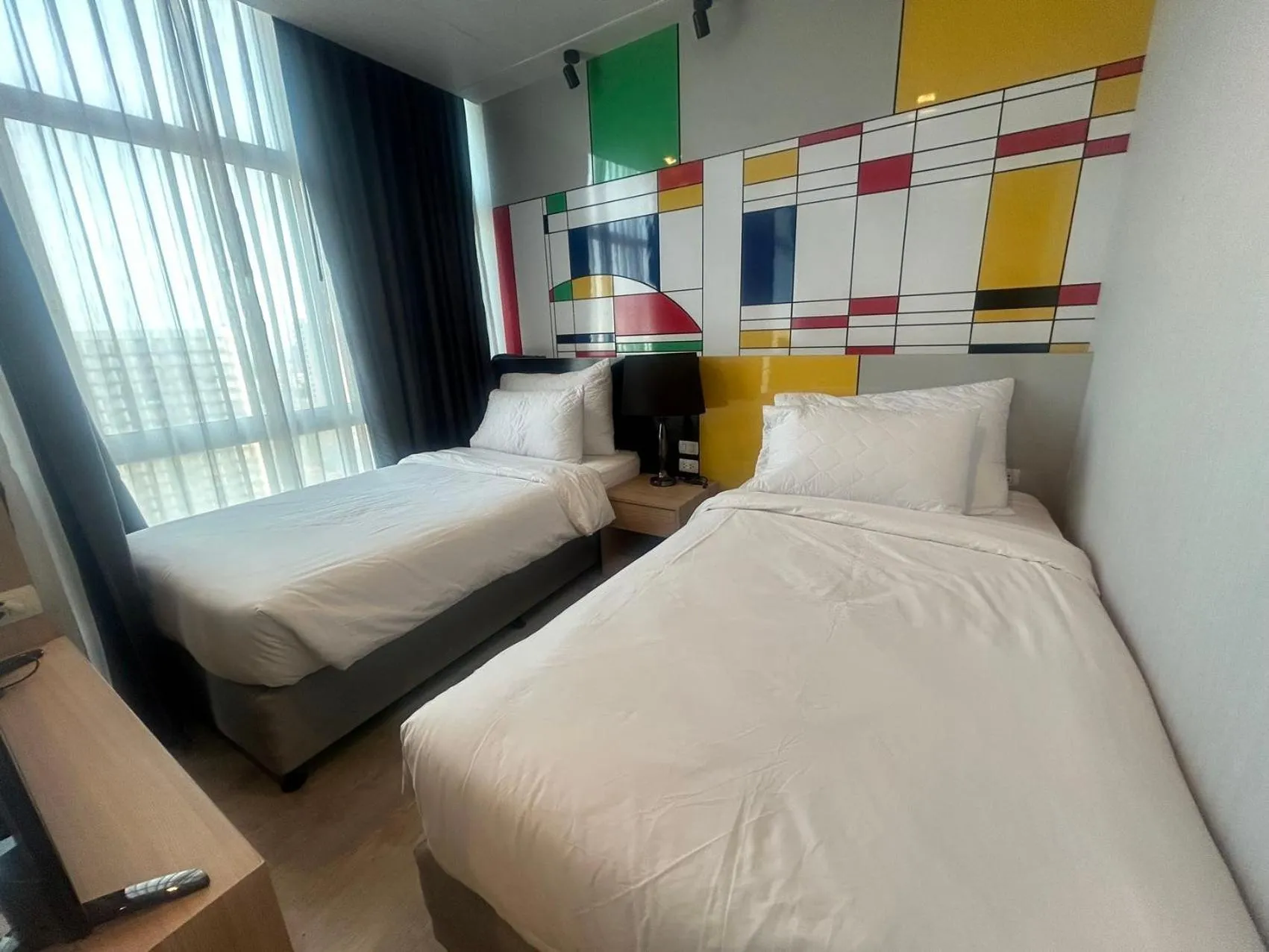 Bedroom, Bed in The Grand Jomtien Condo