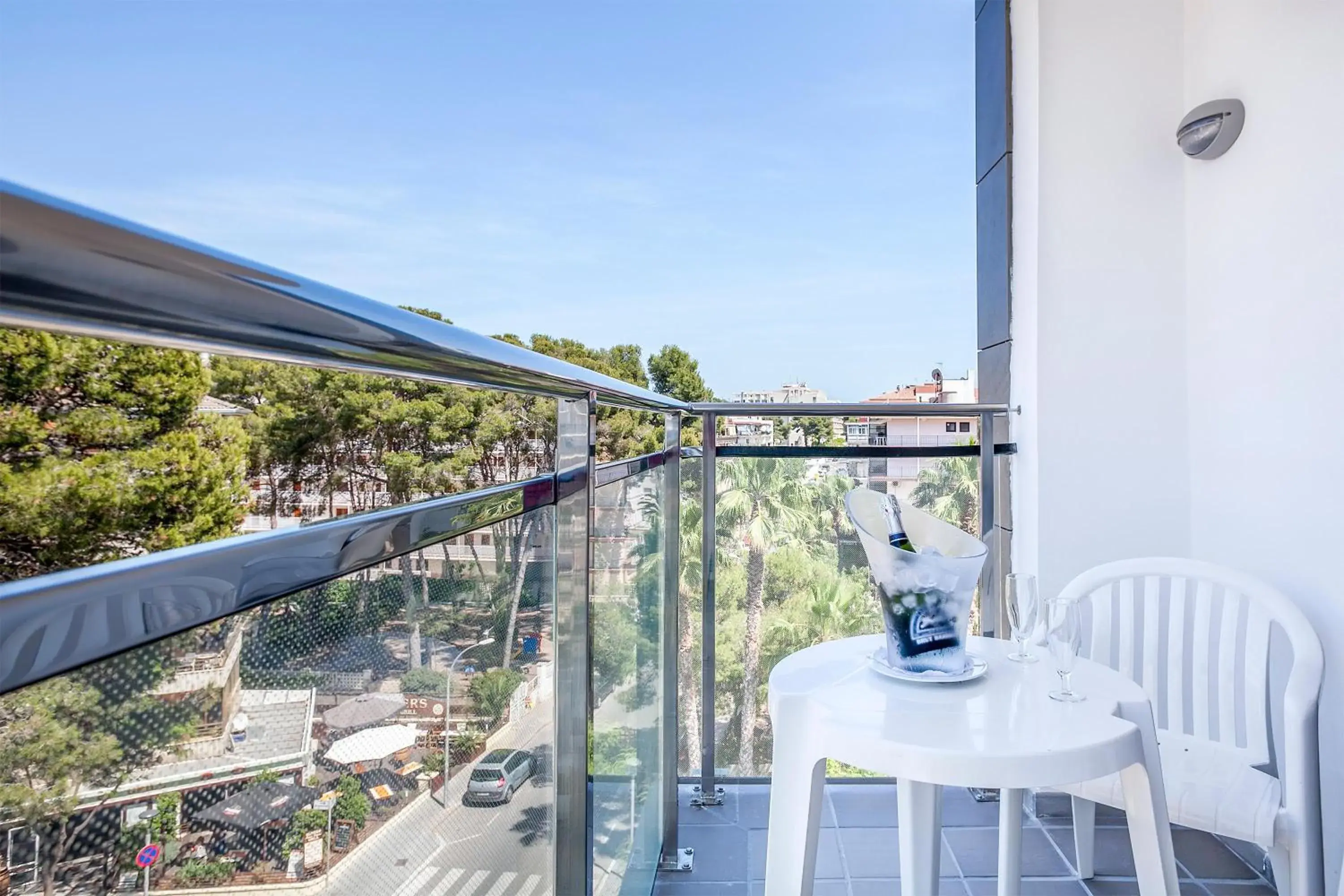 View (from property/room) in Hotel Best San Francisco View (from property/room) in Hotel Best San Francisco