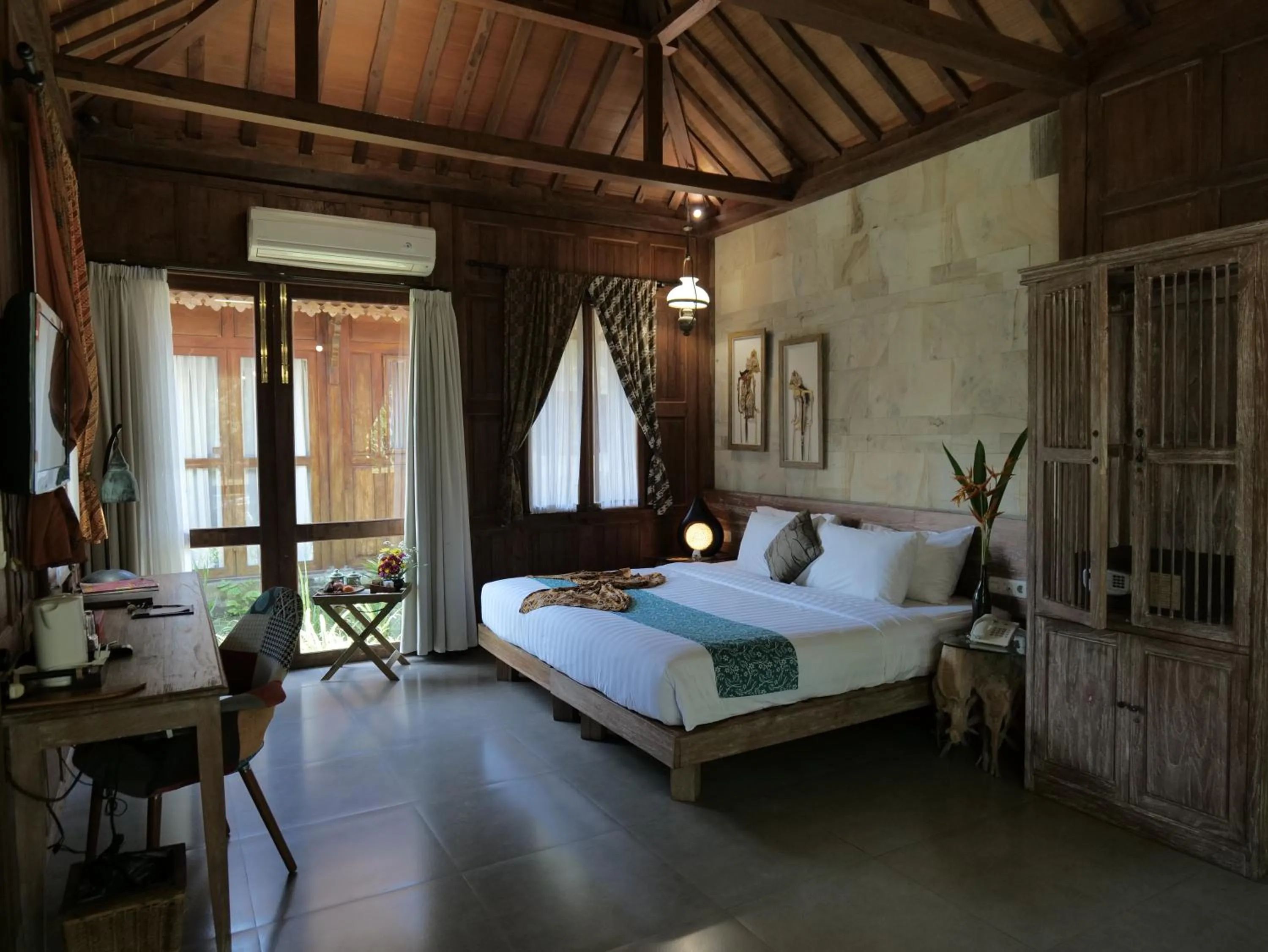 Bed in Amata Borobudur Resort