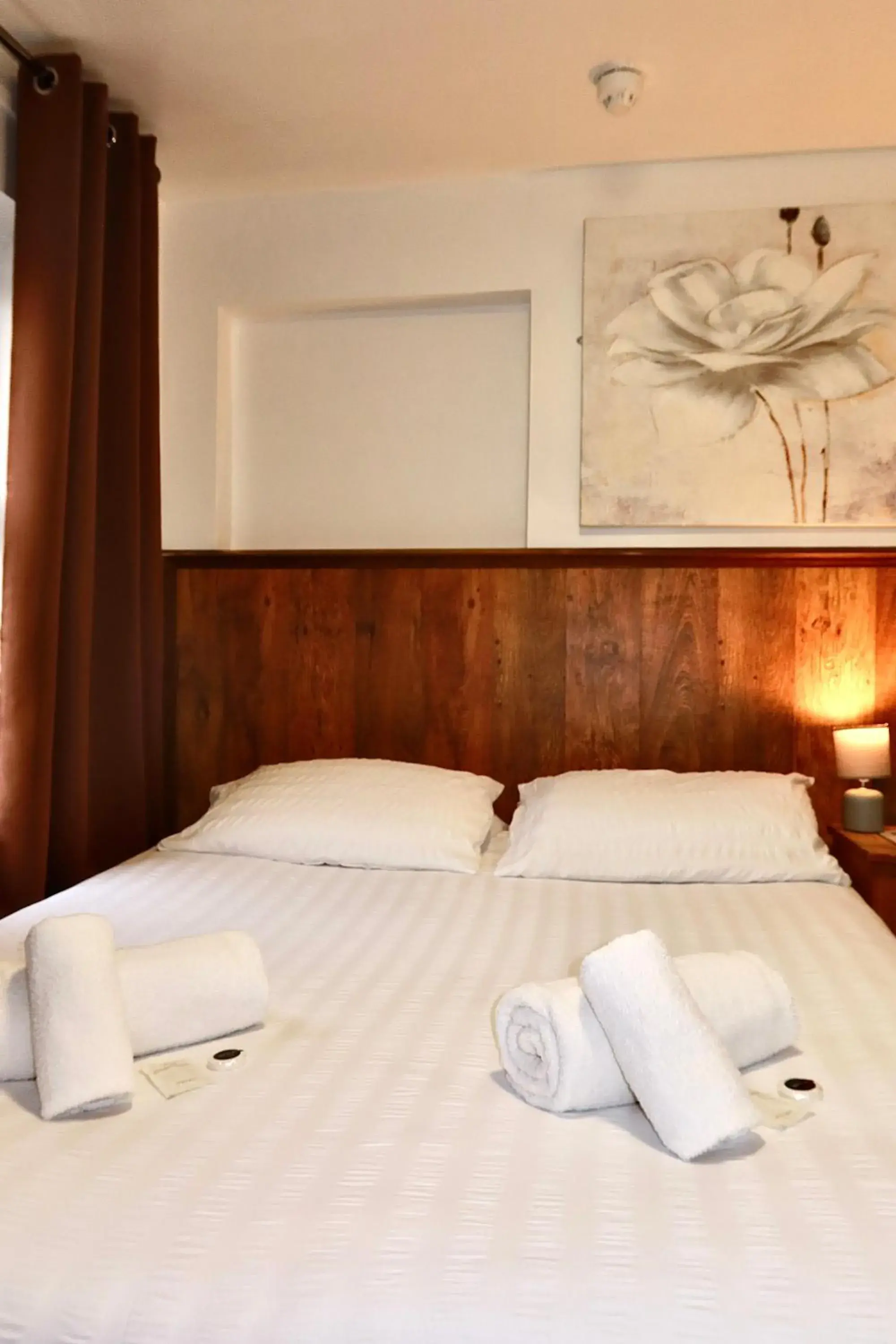 Standard Double Room in Riverside Hotel Standard Double Room in Riverside Hotel