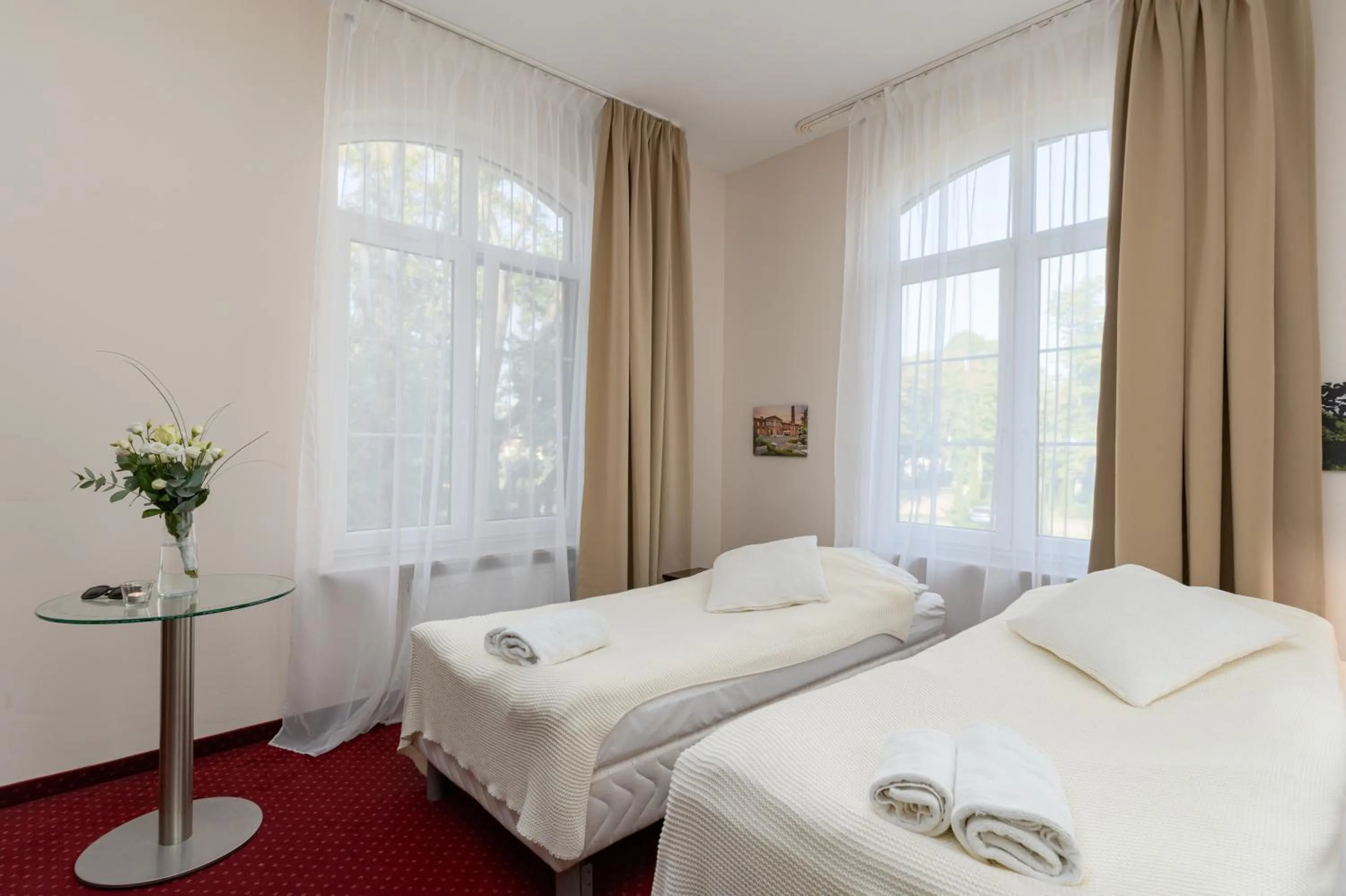 Bed in Modlin Palace