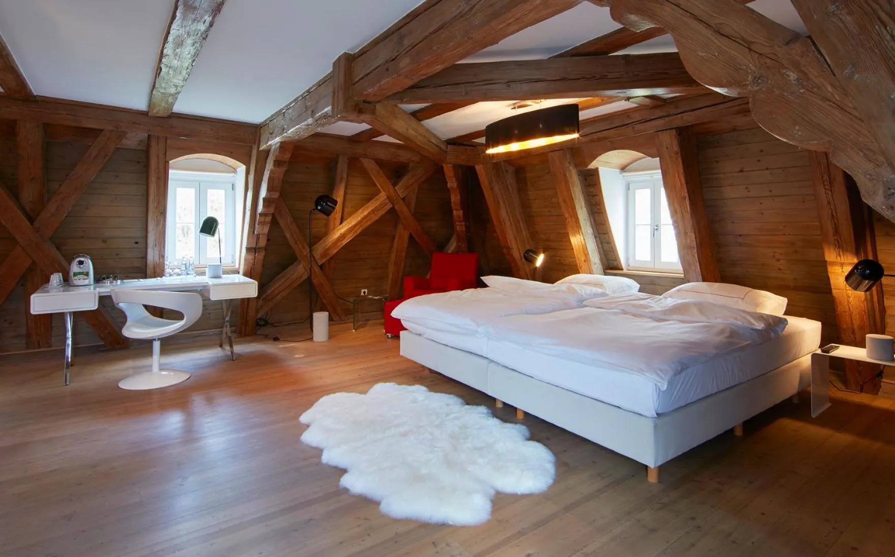 Photo of the whole room, Bed in Schloss Hohenkammer