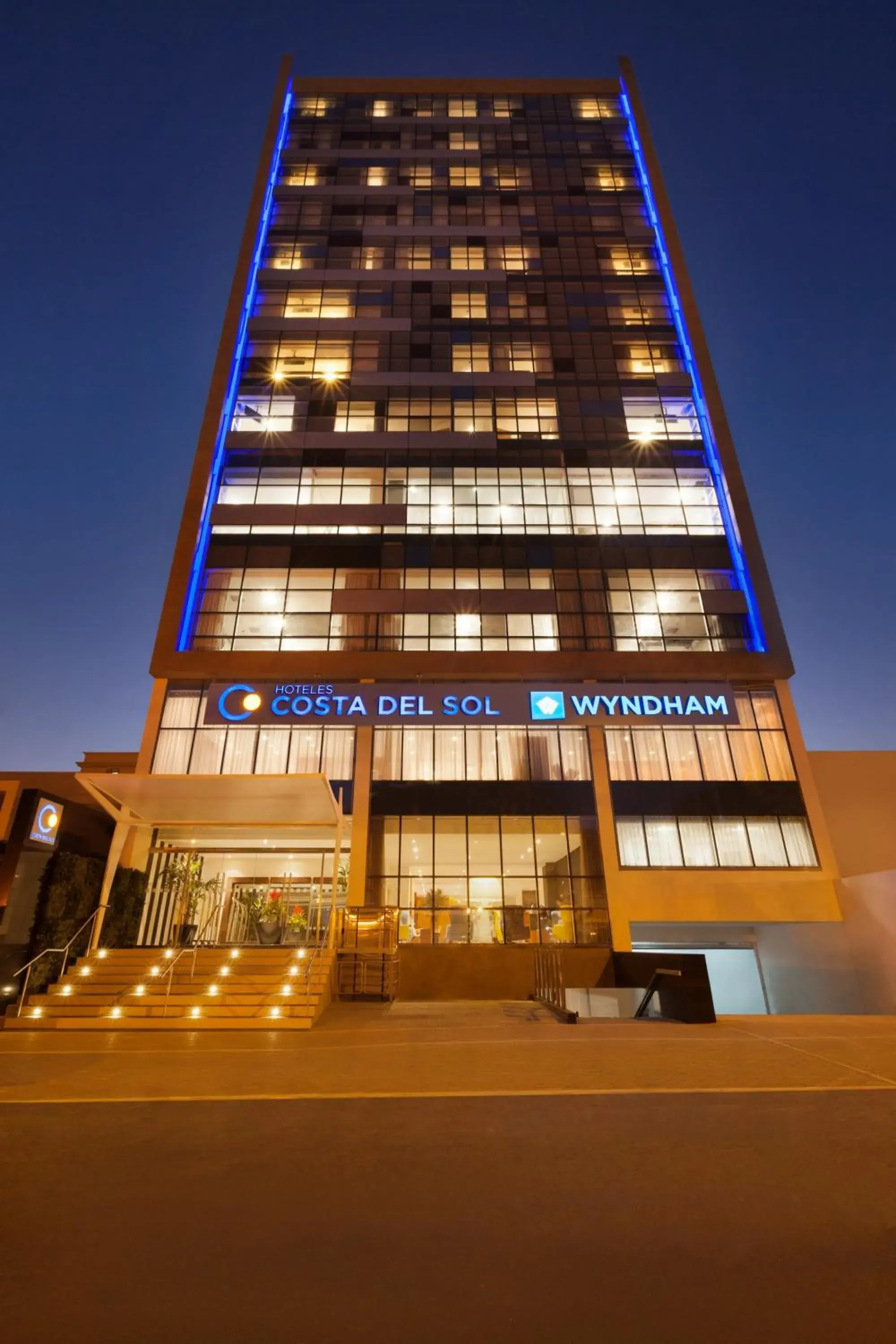Facade/entrance in Wyndham Costa del Sol Lima City Facade/entrance in Wyndham Costa del Sol Lima City