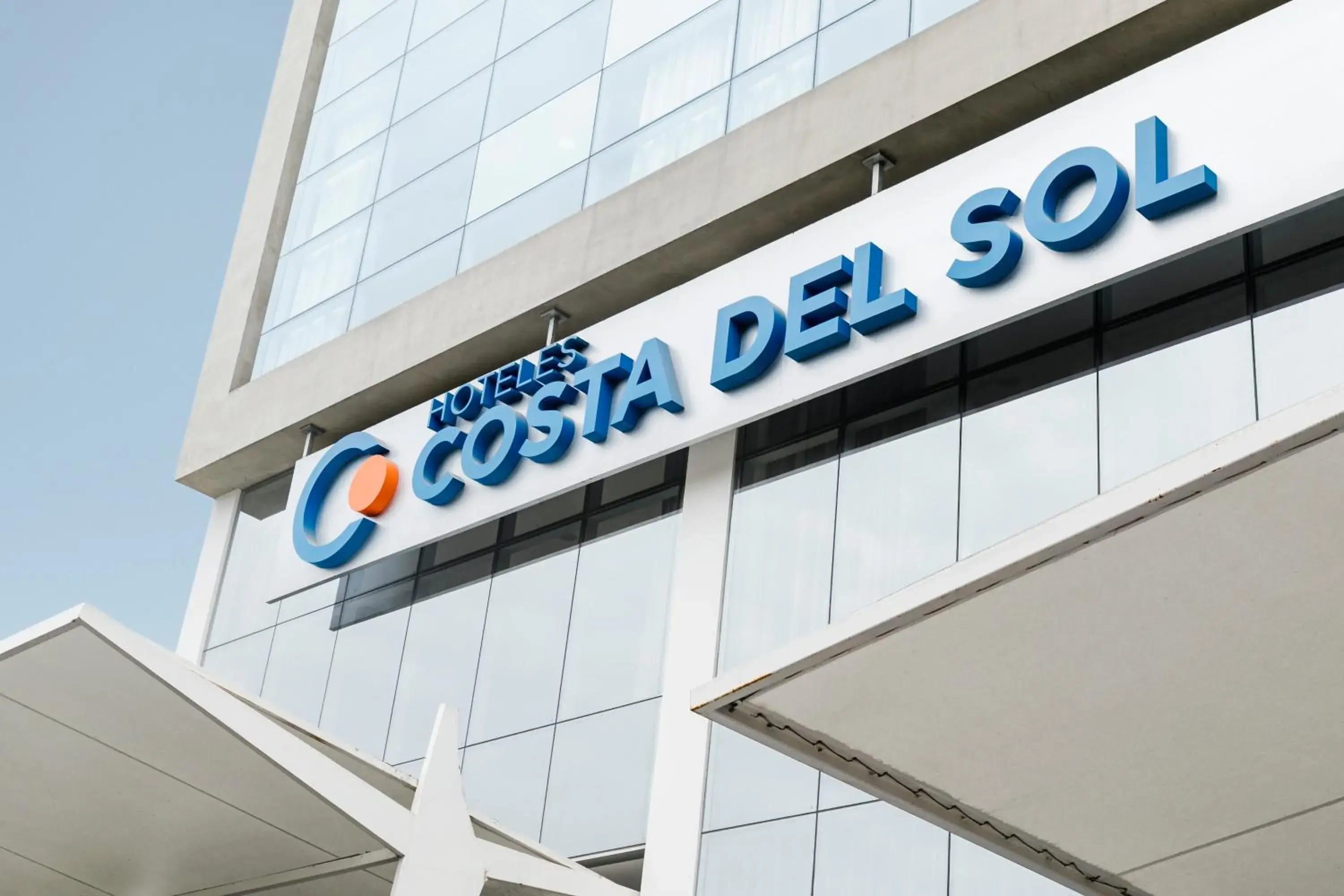 Property building in Wyndham Costa del Sol Lima City Property building in Wyndham Costa del Sol Lima City