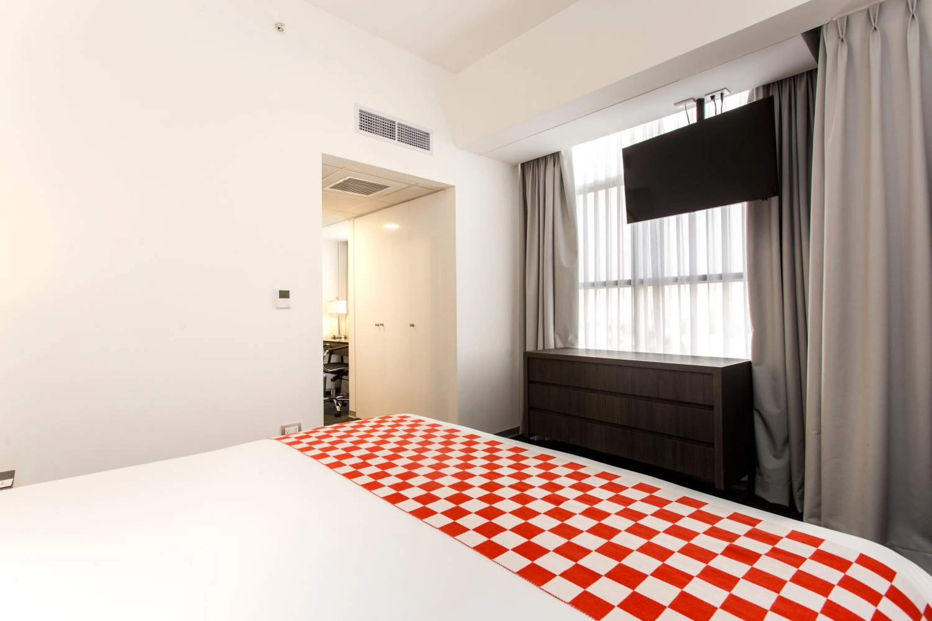 Bedroom, Bed in Wyndham Costa del Sol Lima City