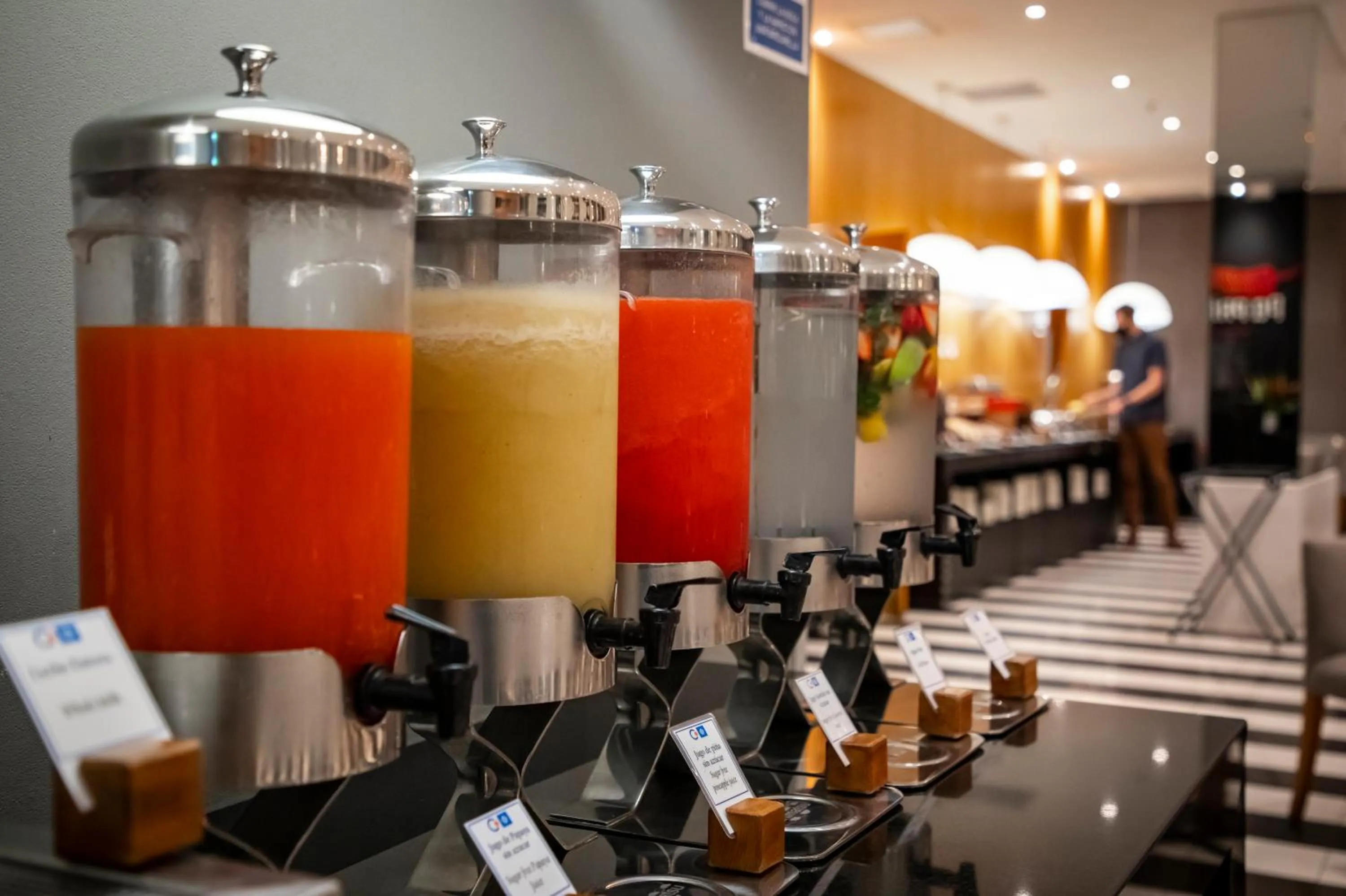 Restaurant/places to eat in Wyndham Costa del Sol Lima City