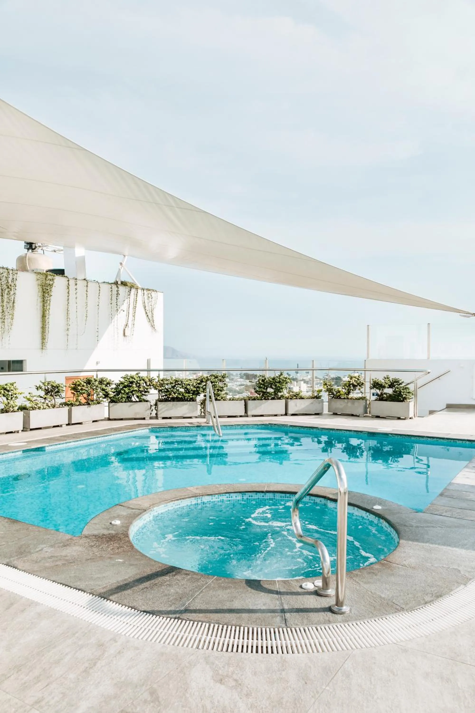 Swimming pool in Wyndham Costa del Sol Lima City