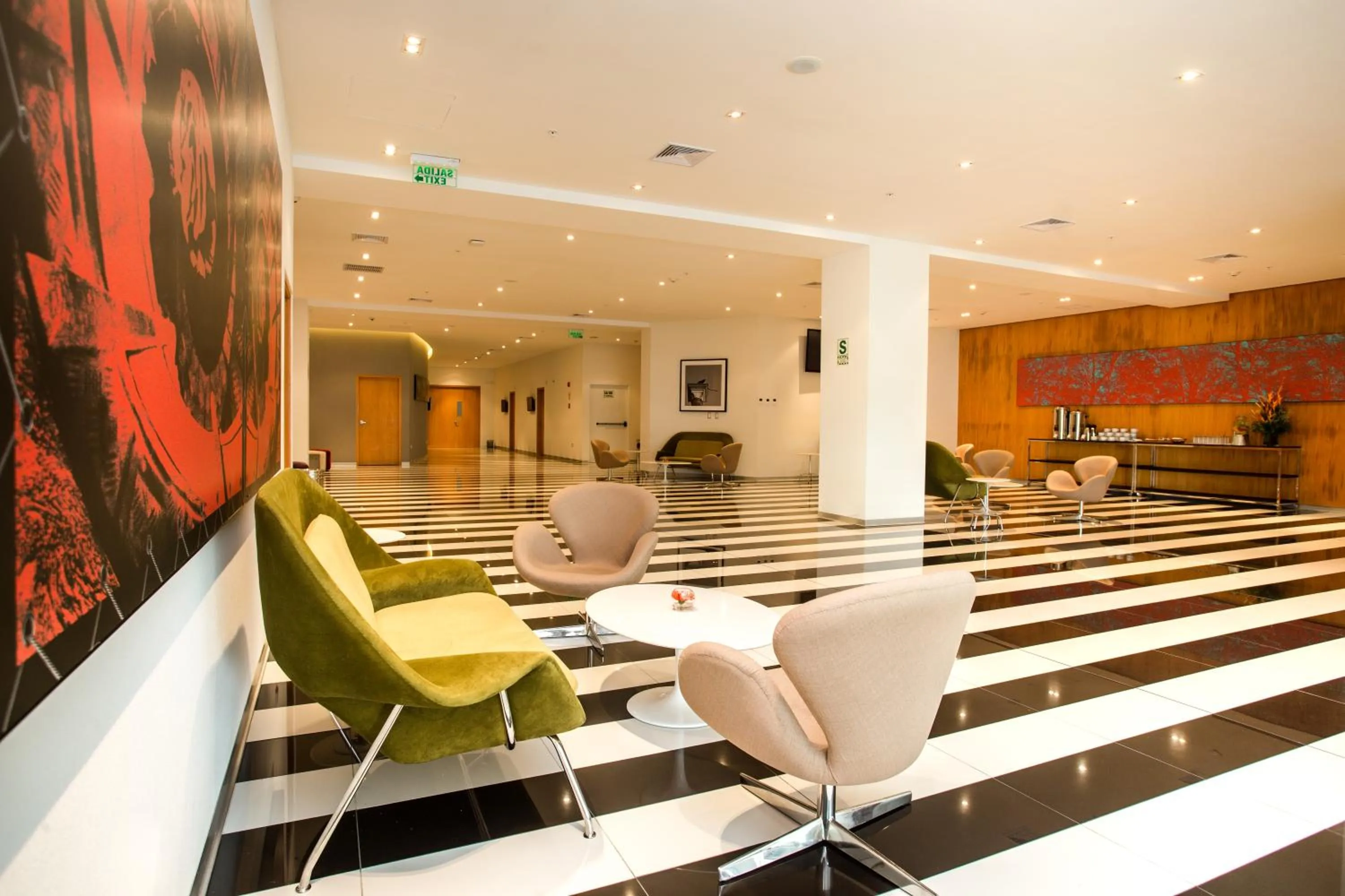 Lobby or reception in Wyndham Costa del Sol Lima City