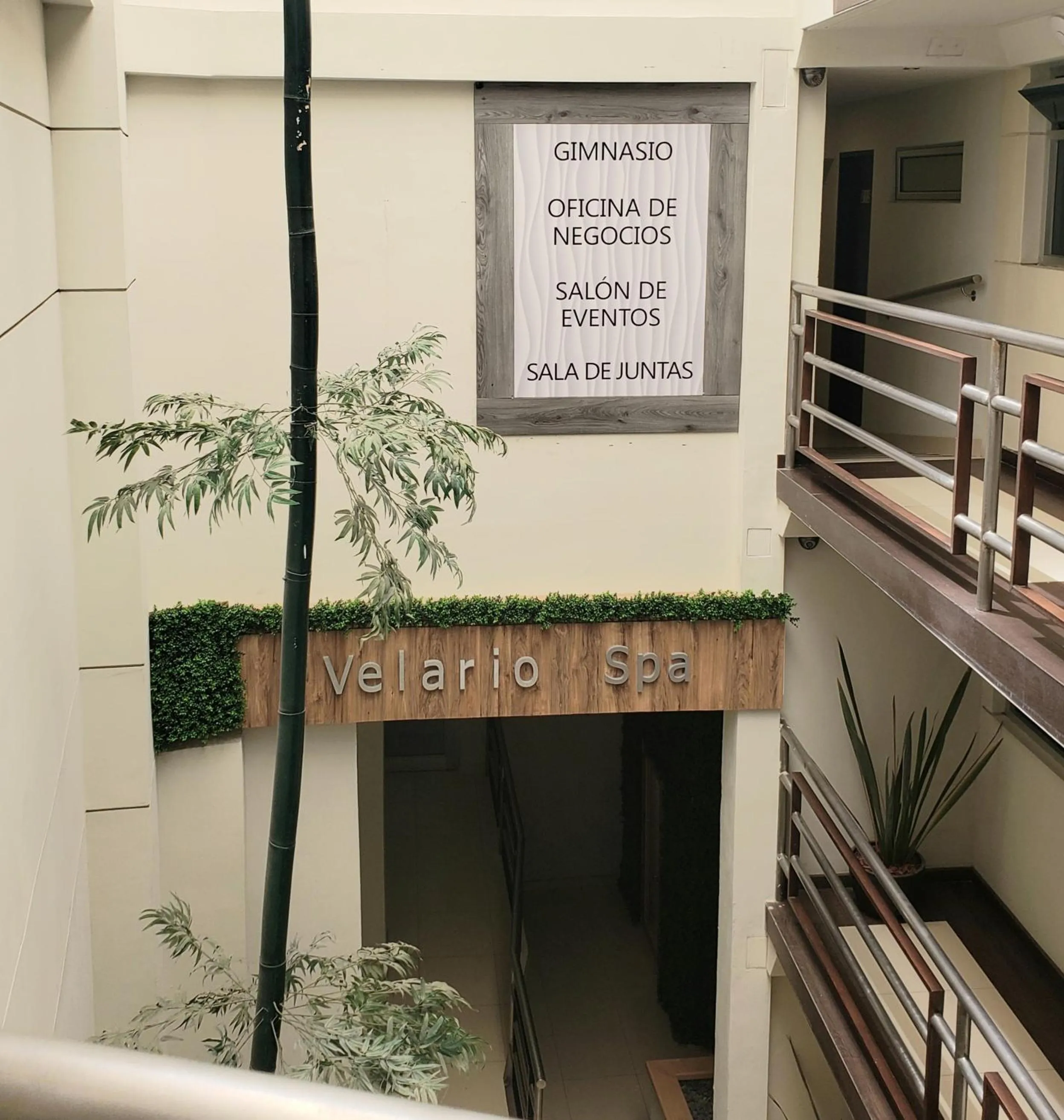 Property logo or sign in Hotel Velario