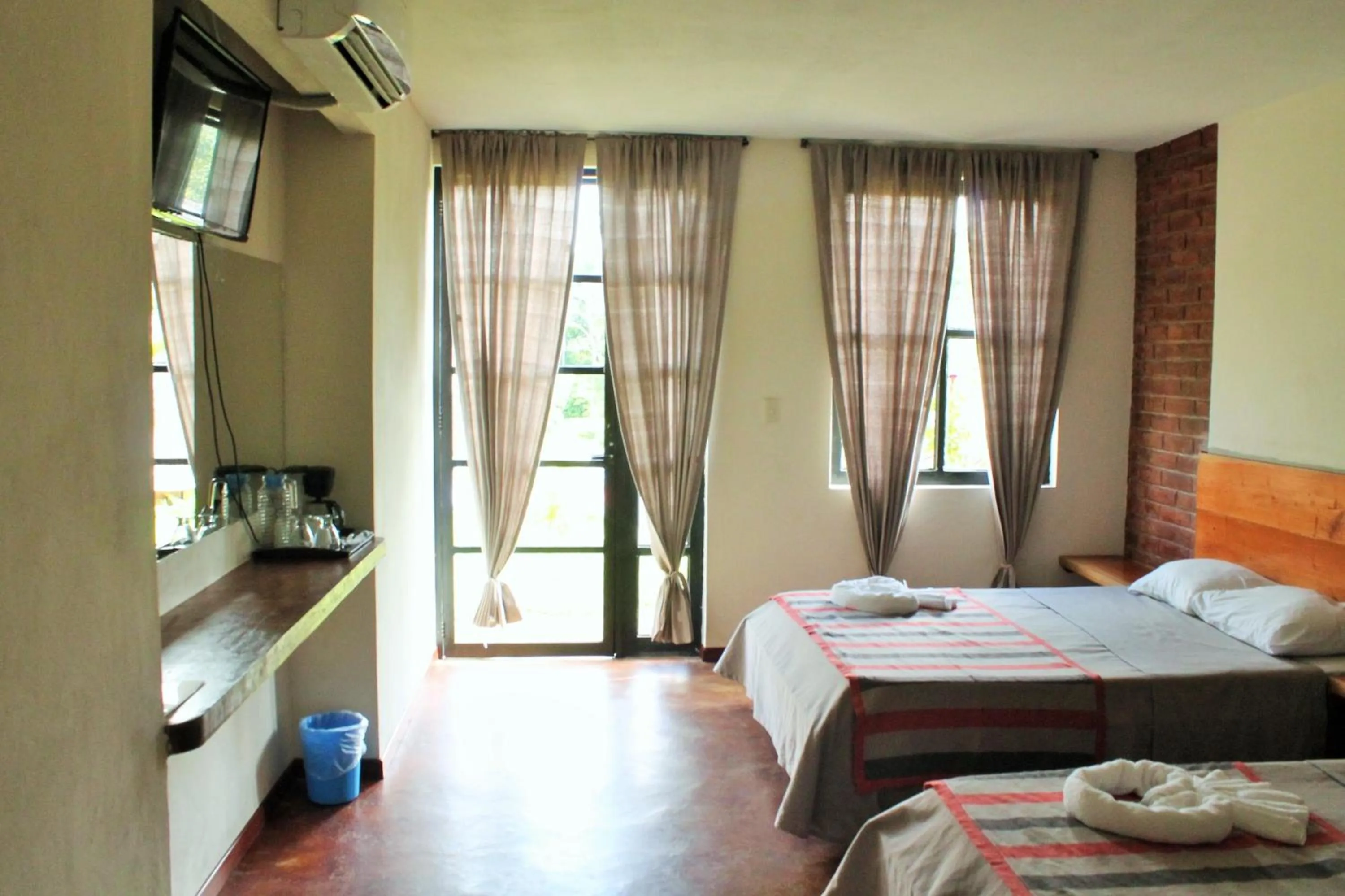 Bedroom, Bed in AXKAN PALENQUE, ALBERCAS, GASTRONOMIA MAR y TIERRA & TRAVEL AGENCY