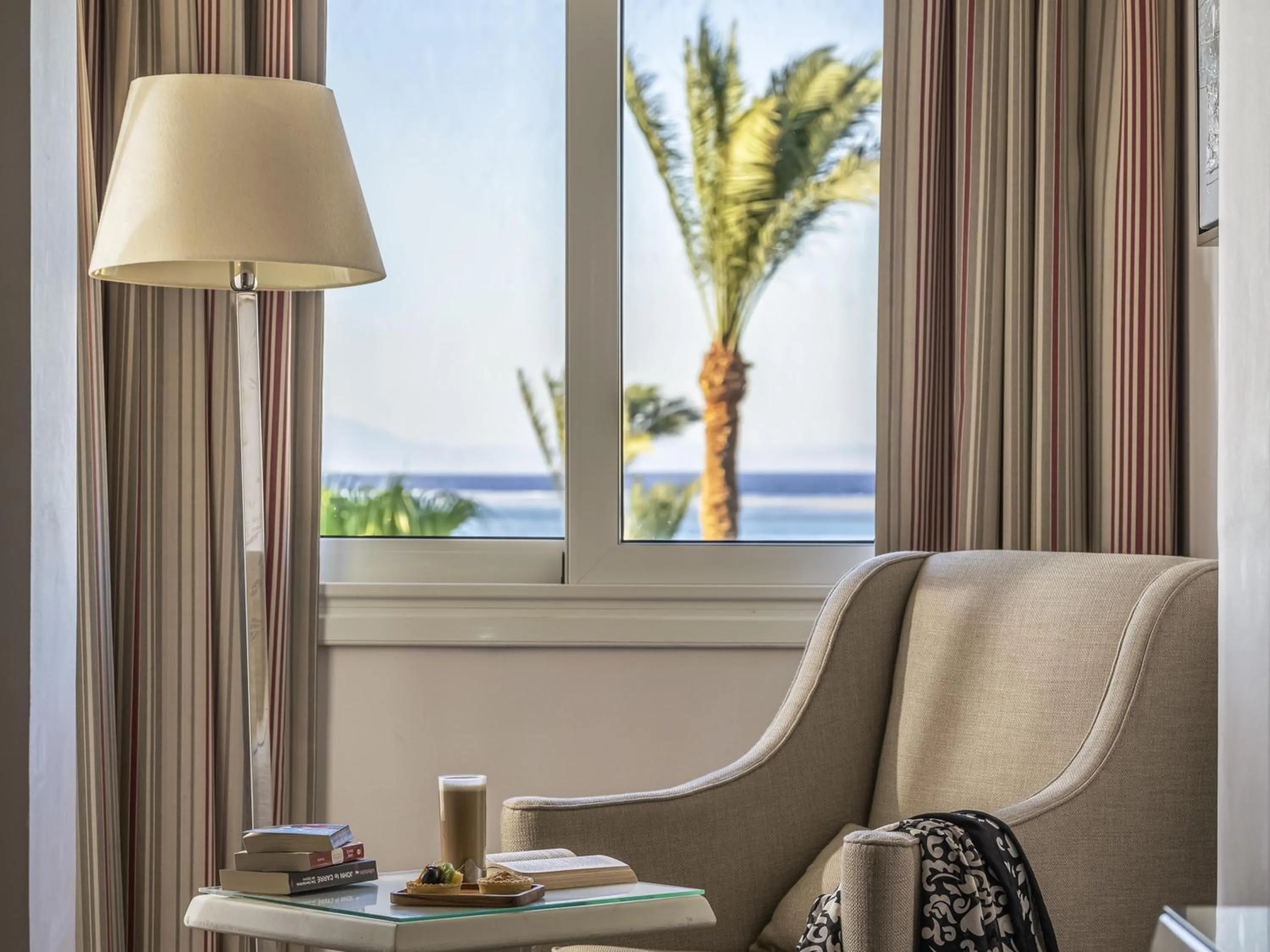 Bedroom in Rixos Premium Seagate