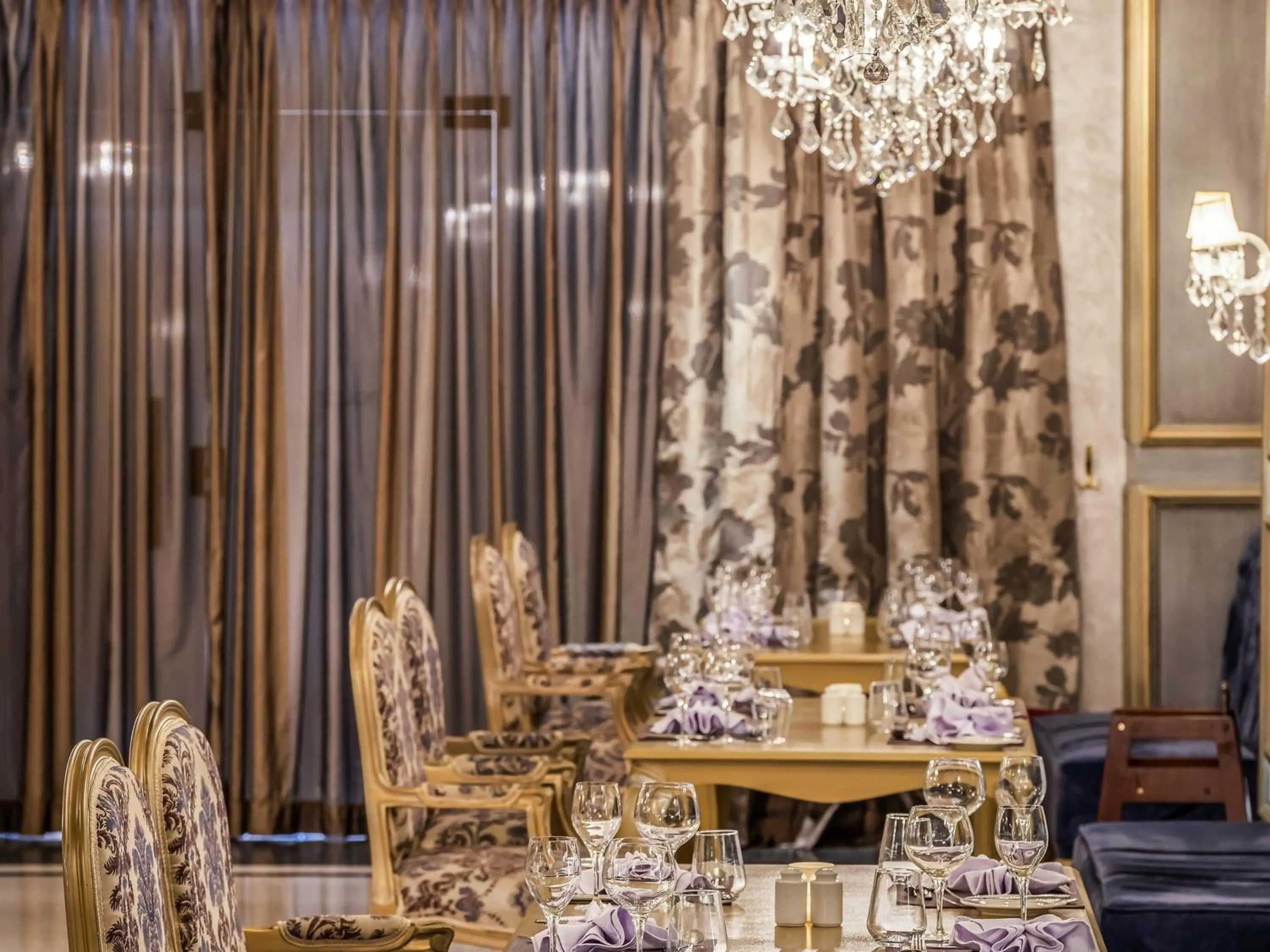 Restaurant/places to eat in Rixos Premium Seagate