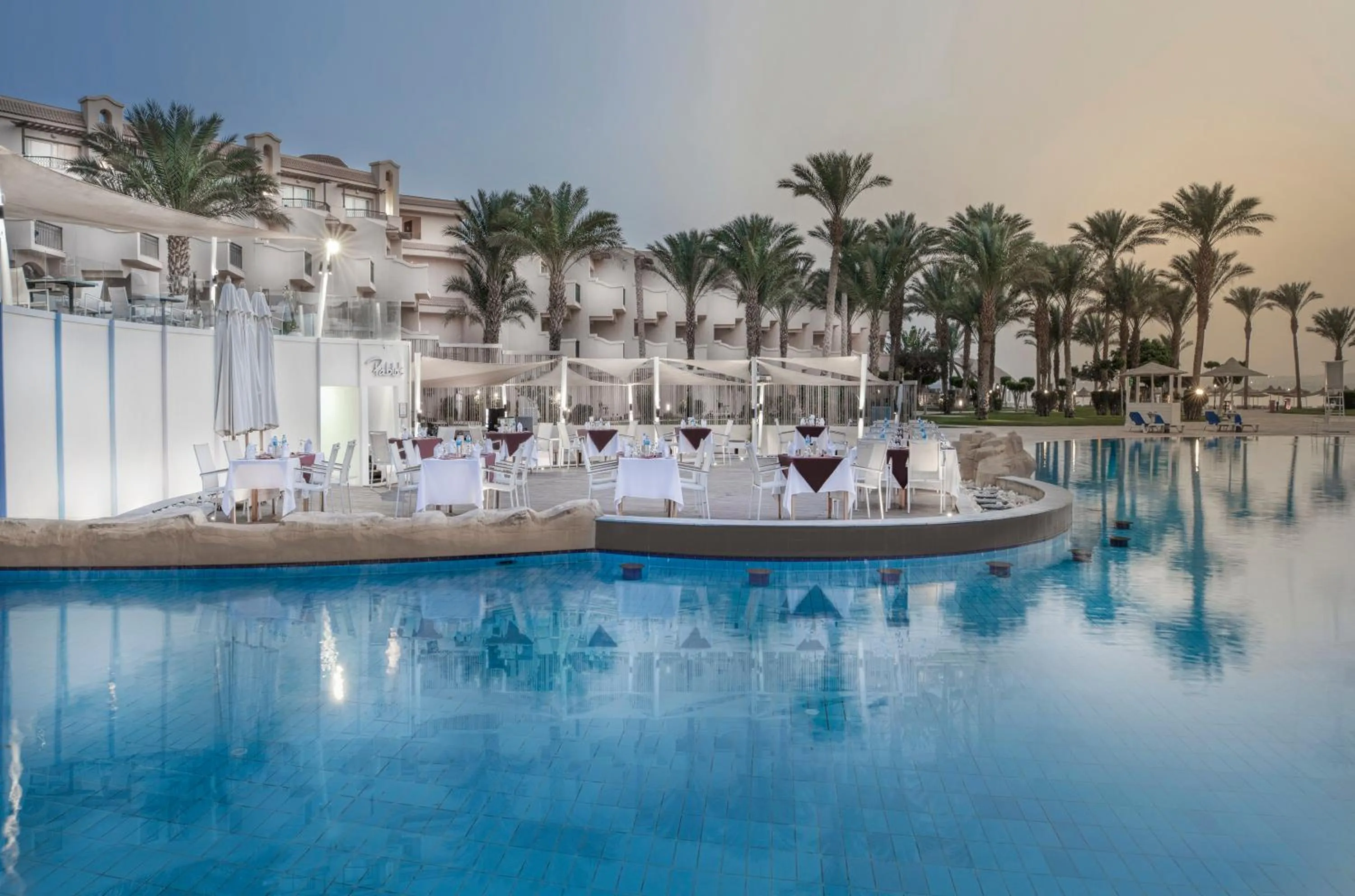 Restaurant/places to eat in Pyramisa Beach Resort Sahl Hasheesh