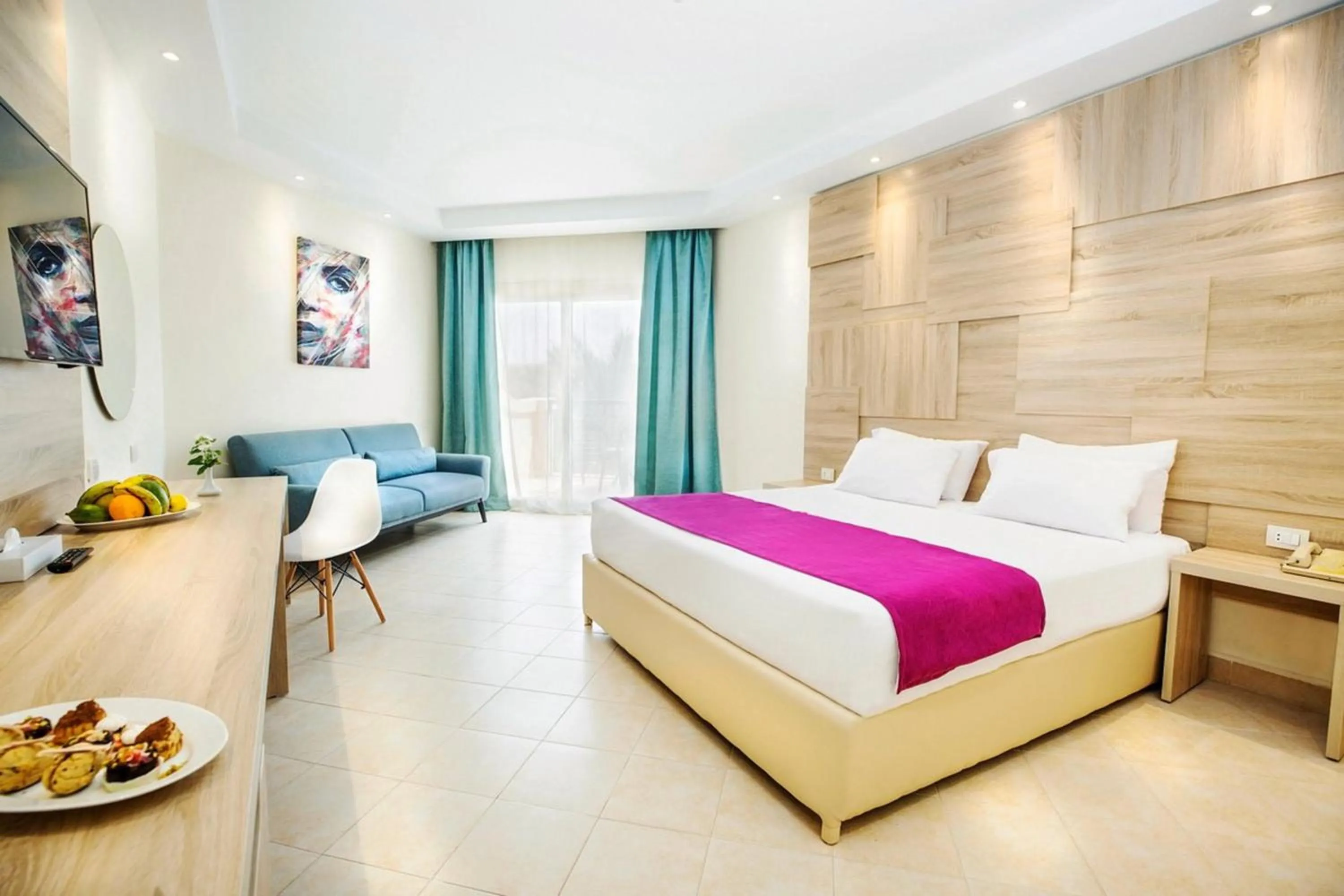 Photo of the whole room, Bed in Pyramisa Beach Resort Sahl Hasheesh