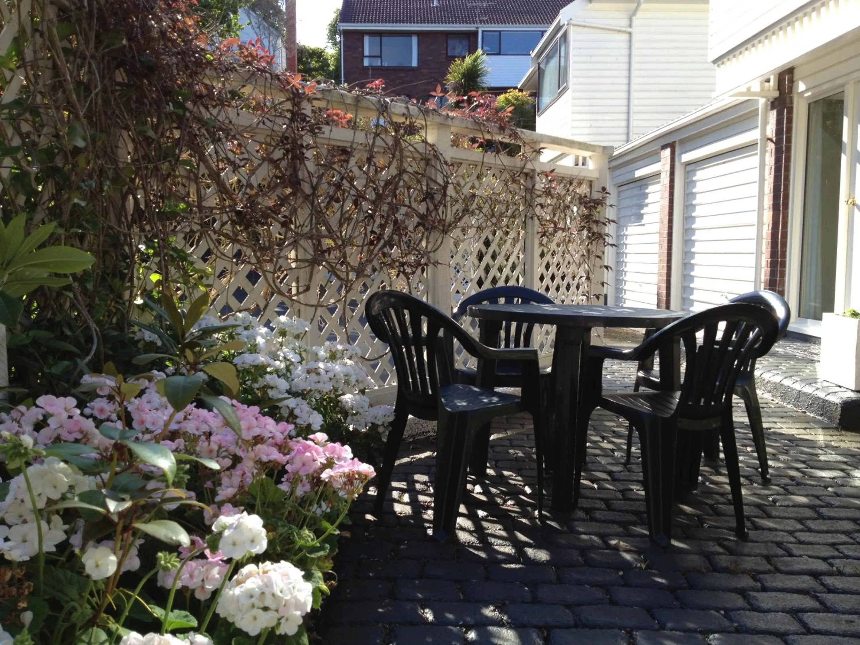 Facade/entrance in Heriot Lane City Apartments