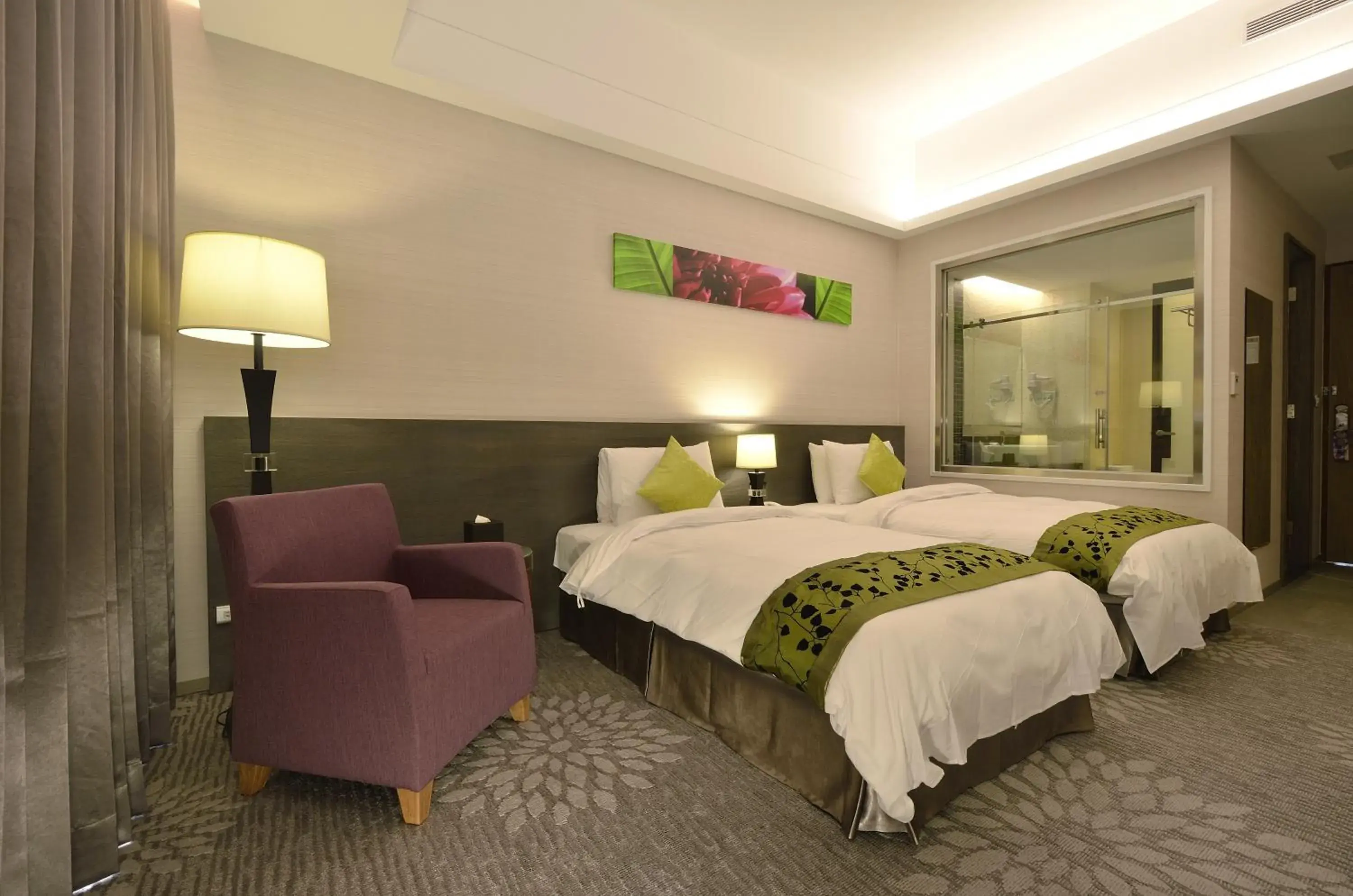 Photo of the whole room, Bed in Hoya Hotel Taitung Photo of the whole room, Bed in Hoya Hotel Taitung