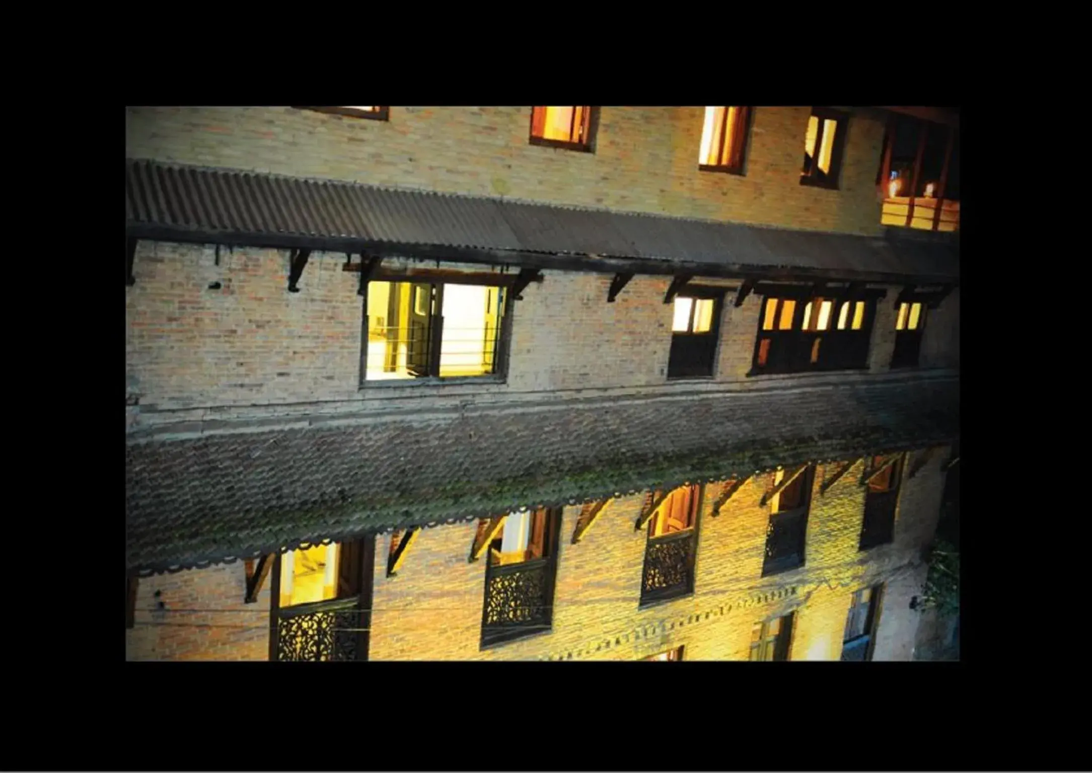 Facade/entrance in Traditional Homes - Swotha Facade/entrance in Traditional Homes - Swotha