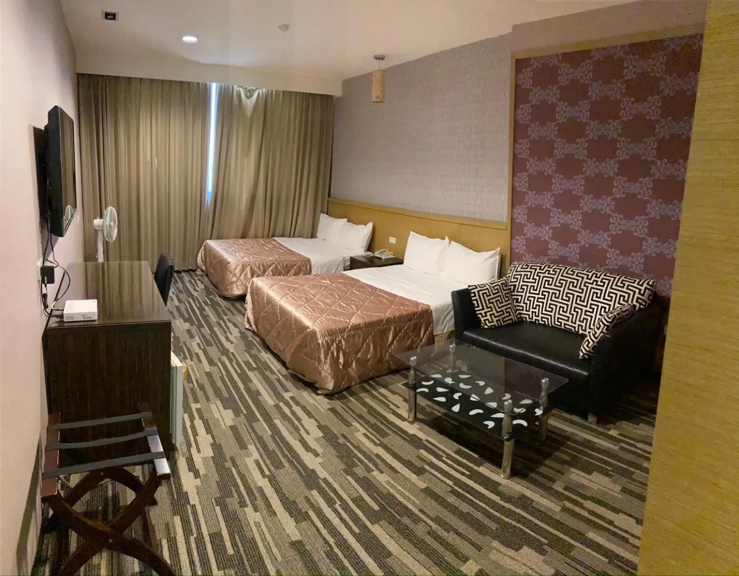 Bed in Home Full Hotel