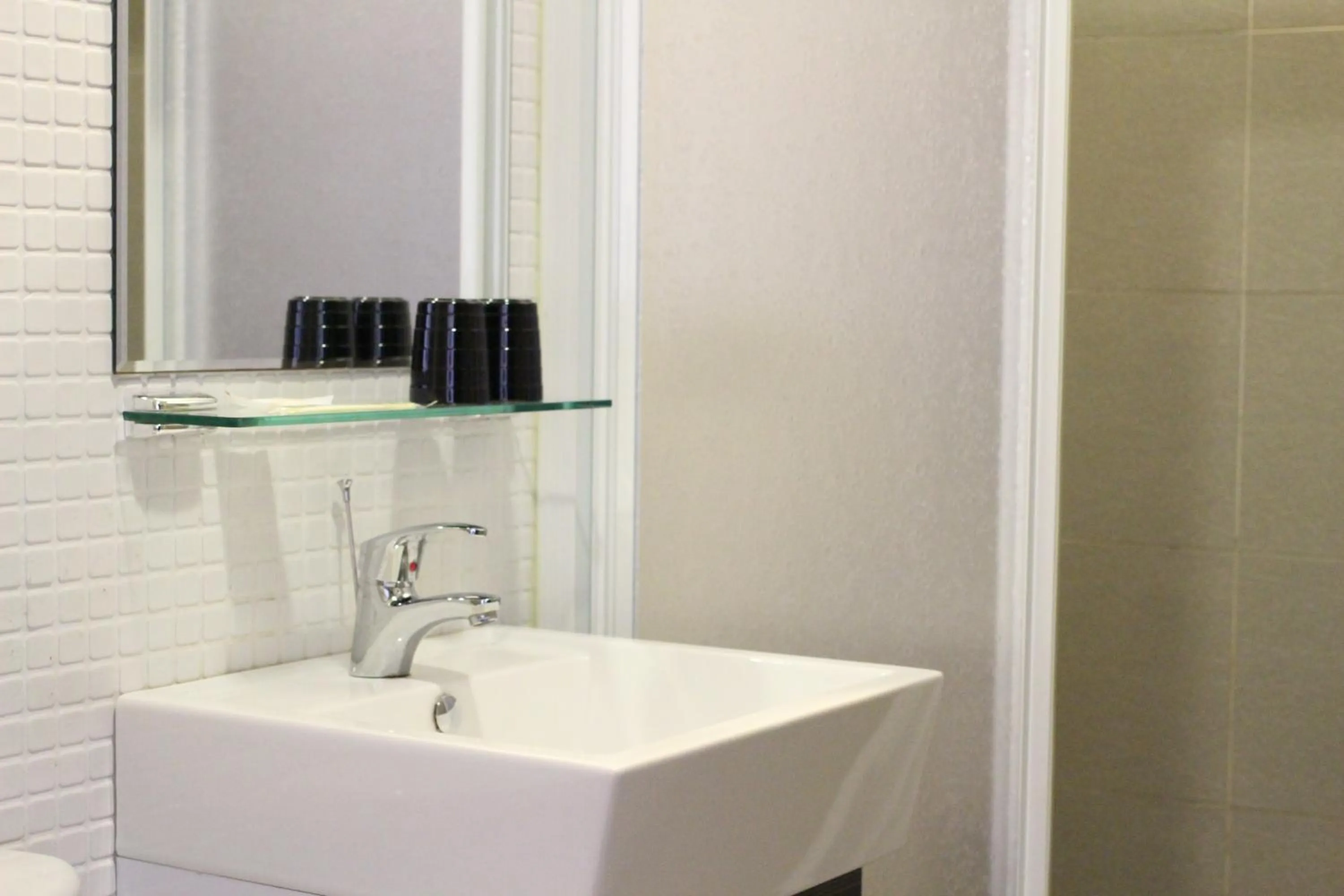 Bathroom in Home Full Hotel