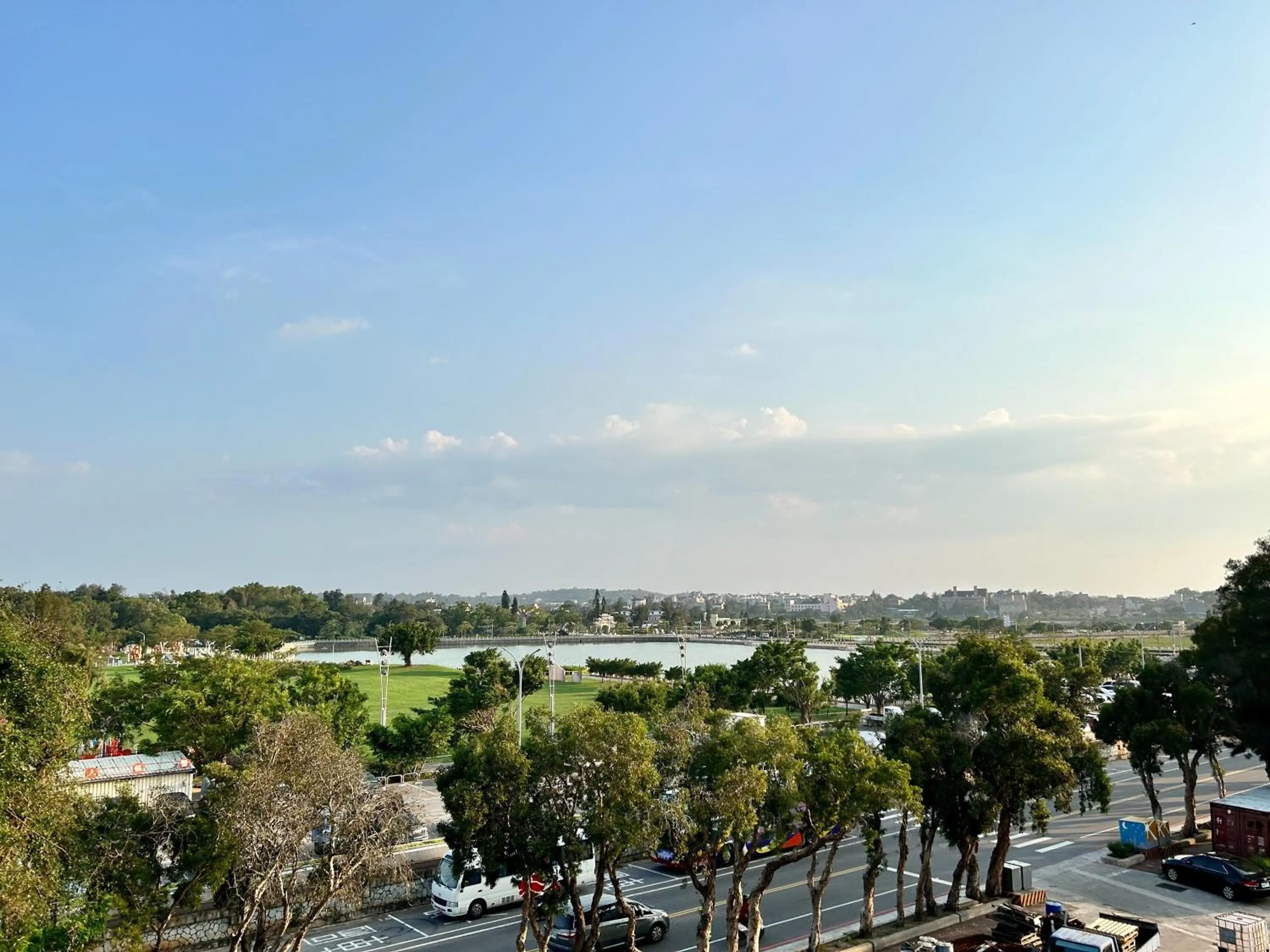 Neighbourhood in Home Full Hotel