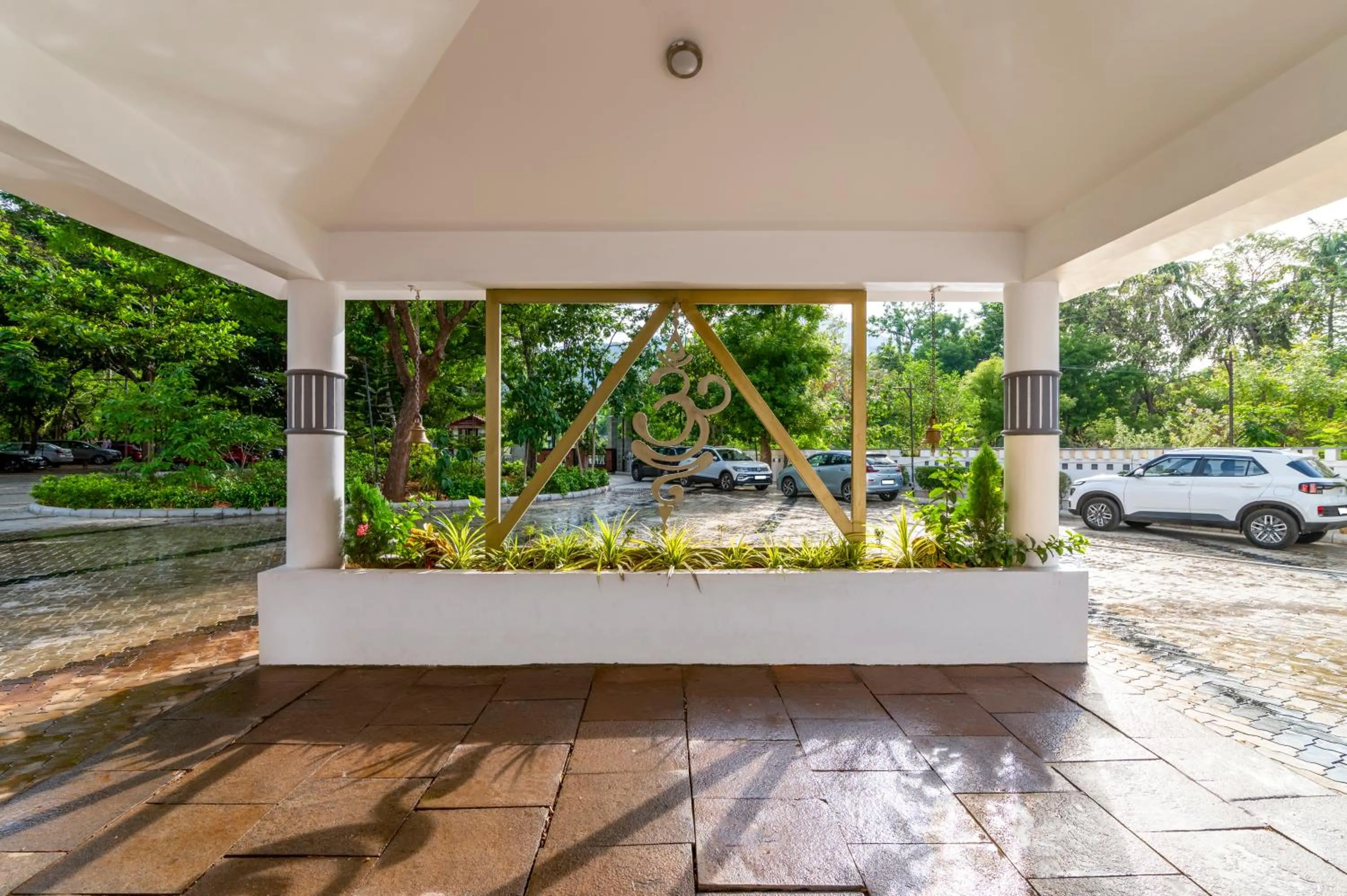 Facade/entrance in Sterling Arunai Anantha - Tiruvannamalai