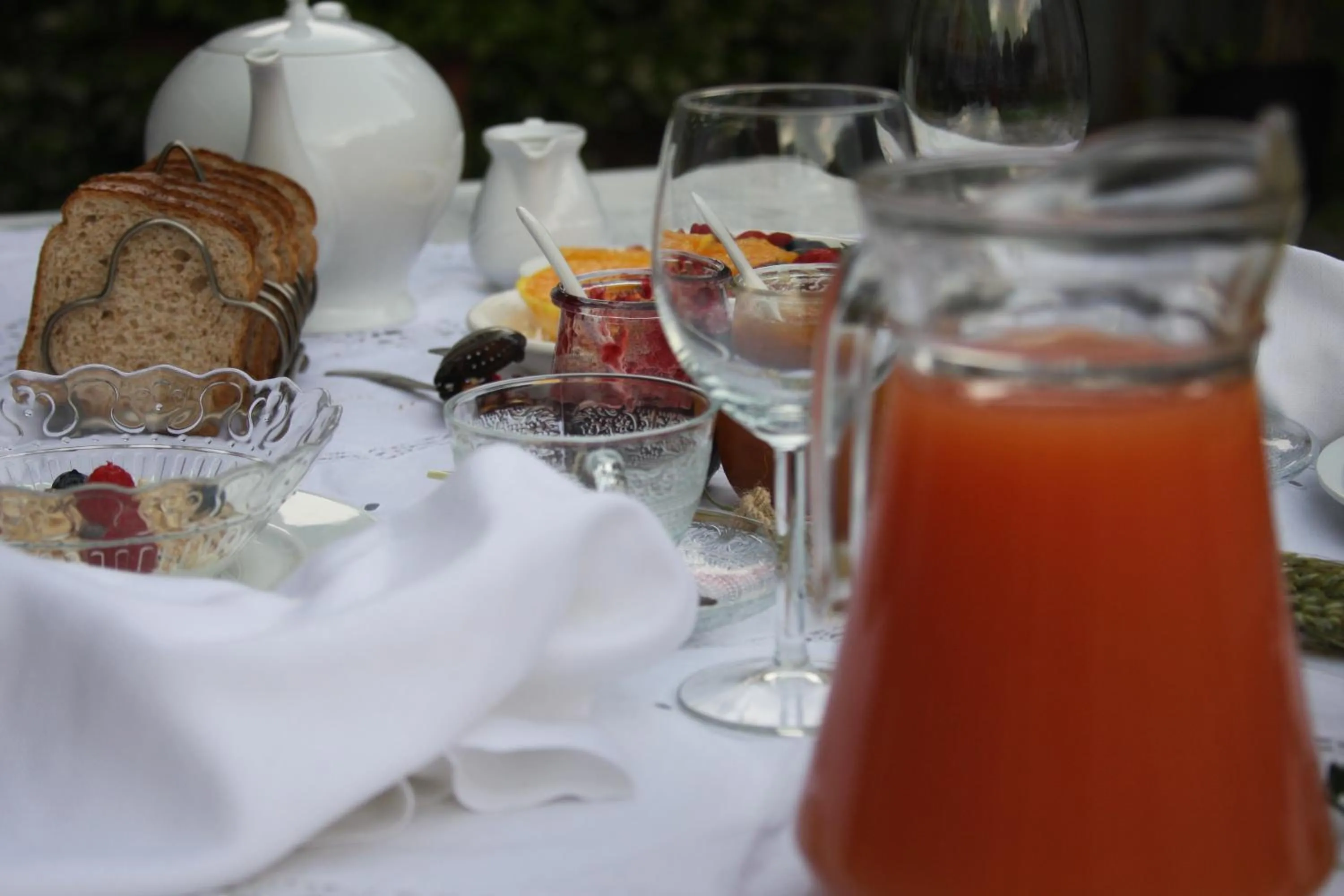Italian breakfast in Agriturismo Cascina Magana
