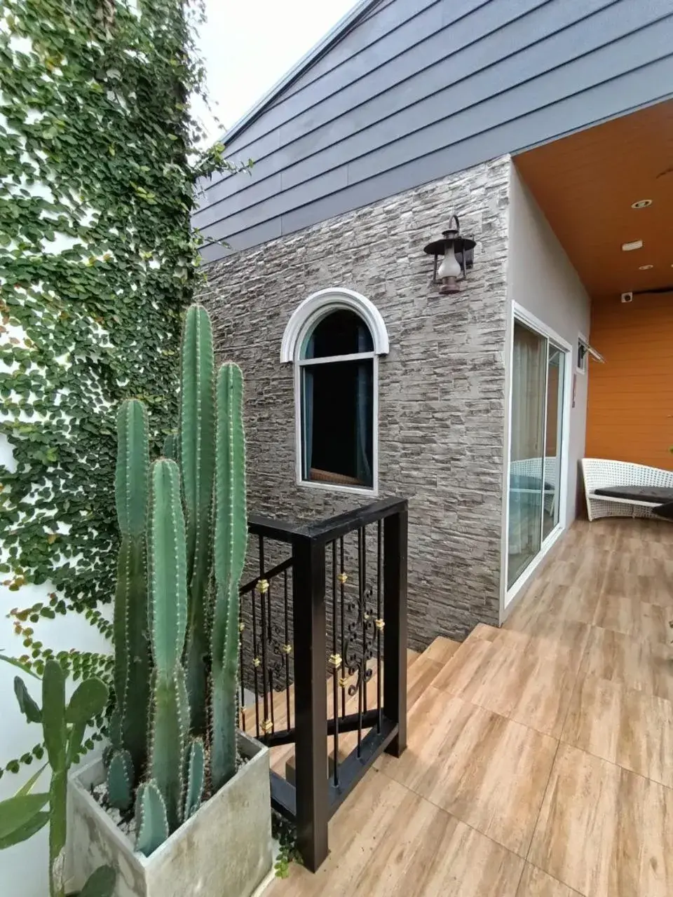 Property building in Aen Guy Boutique Hotel Property building in Aen Guy Boutique Hotel