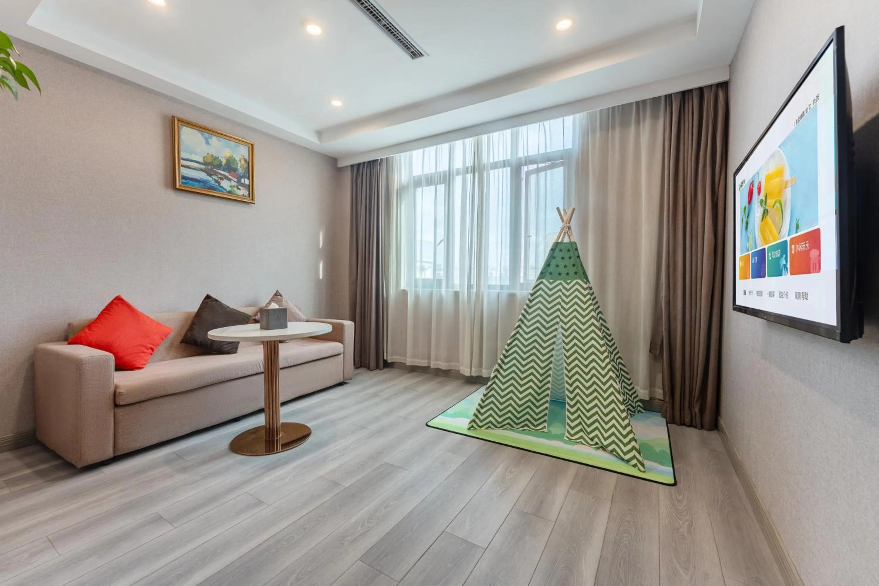 Living room in Rezen Select Shanghai International Resort