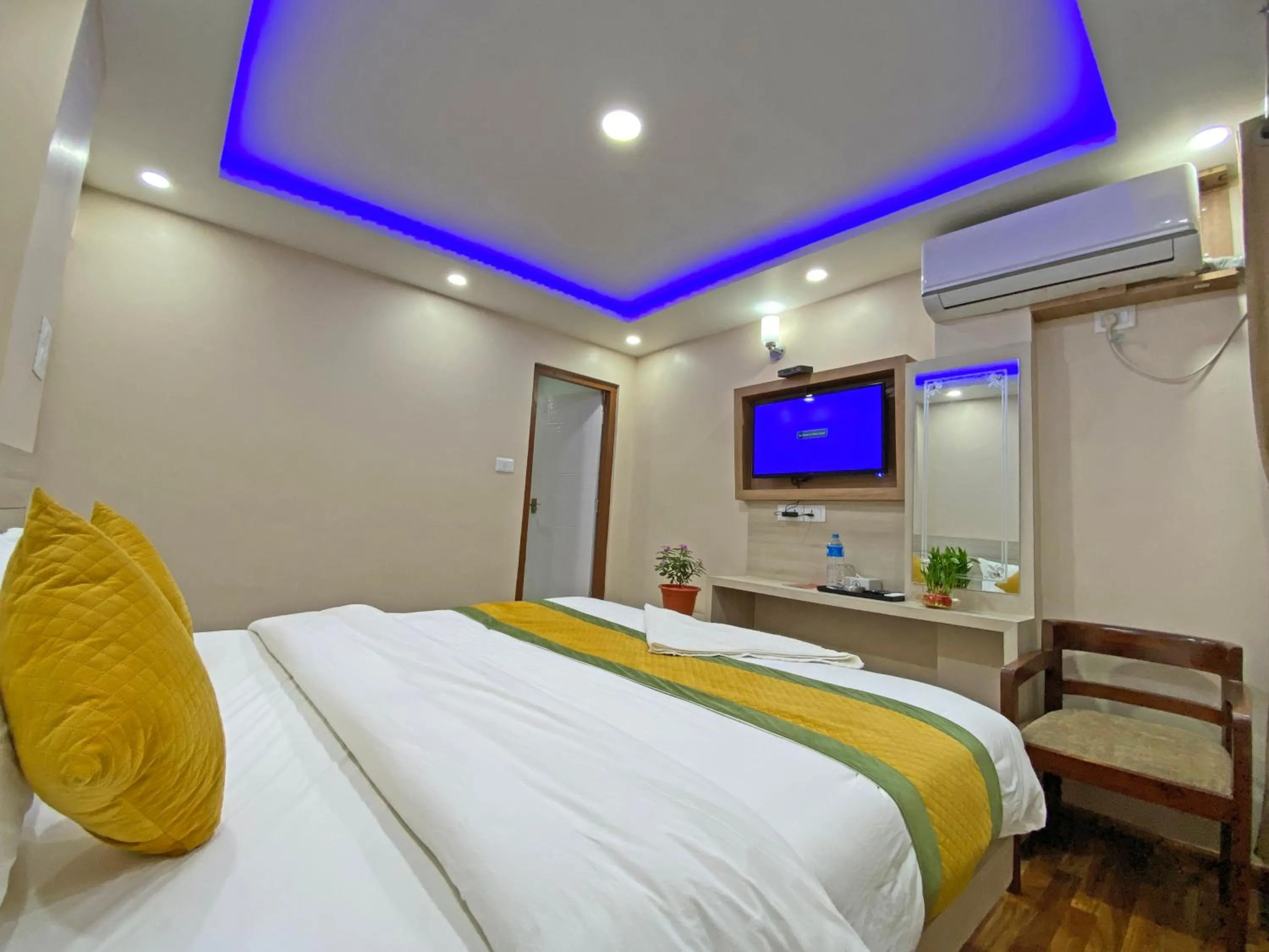 Bed in Hotel Aaradhya