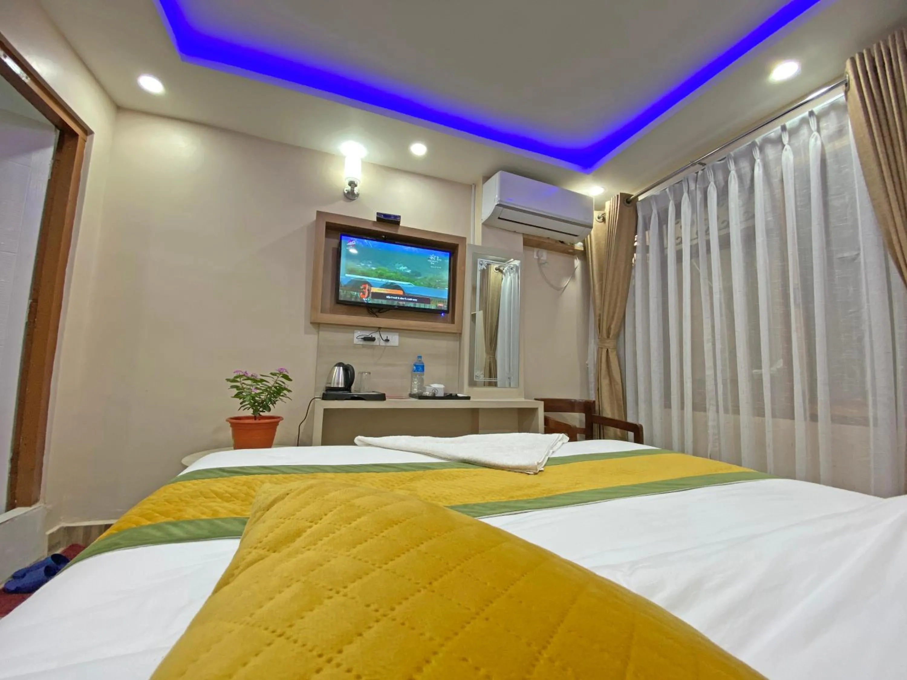 Bed in Hotel Aaradhya