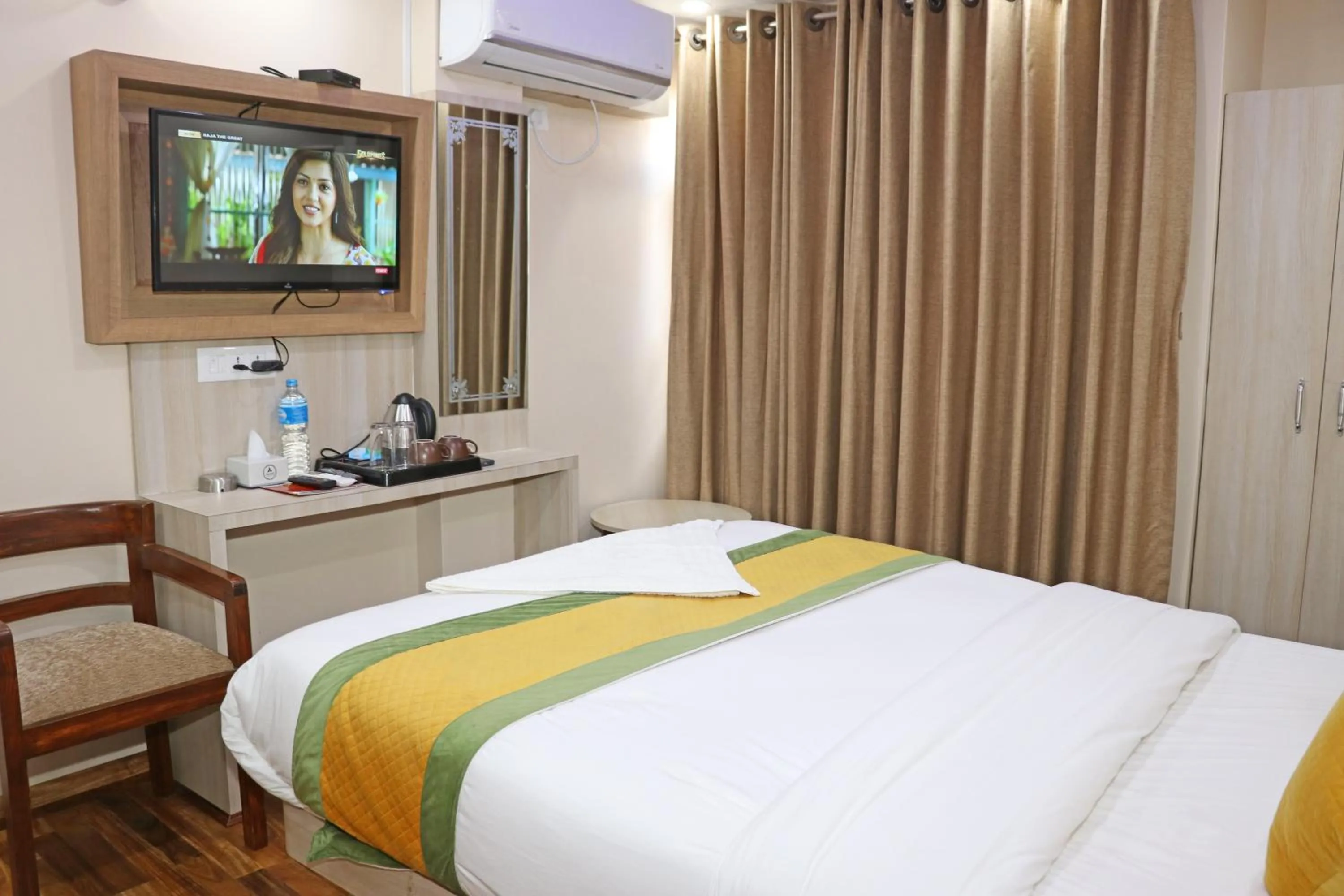 Bed in Hotel Aaradhya