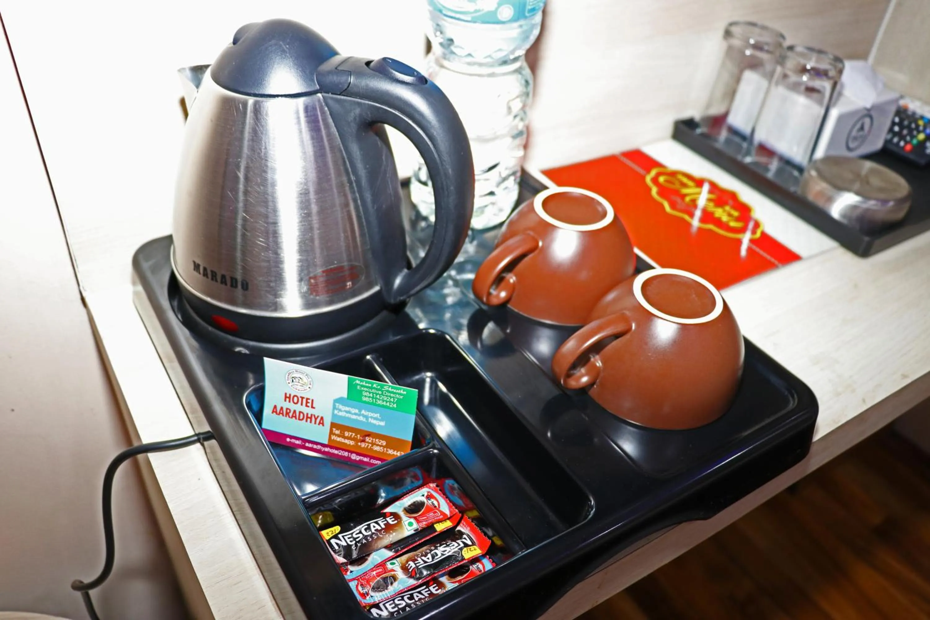 Coffee/tea facilities in Hotel Aaradhya