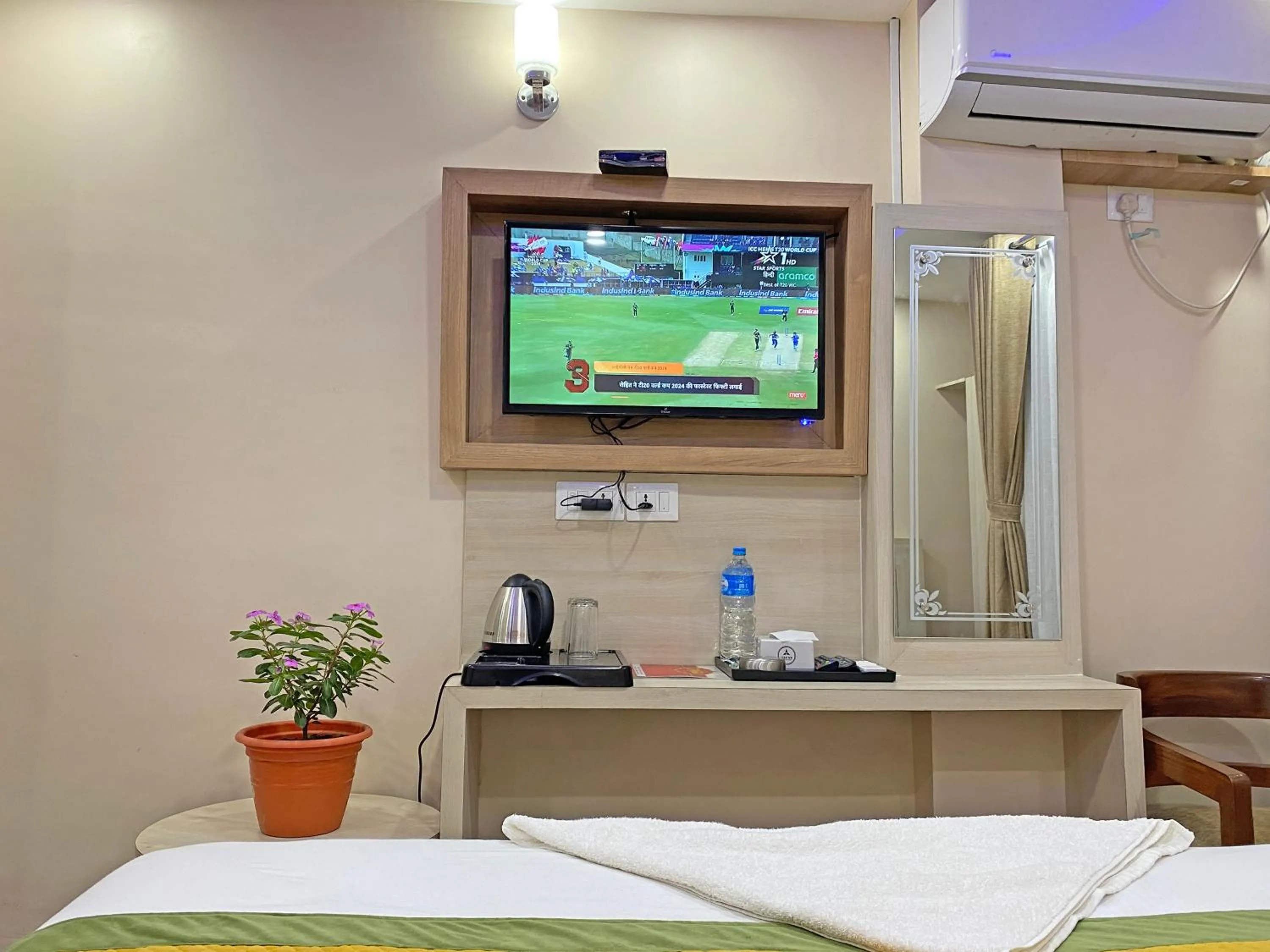 Bed in Hotel Aaradhya