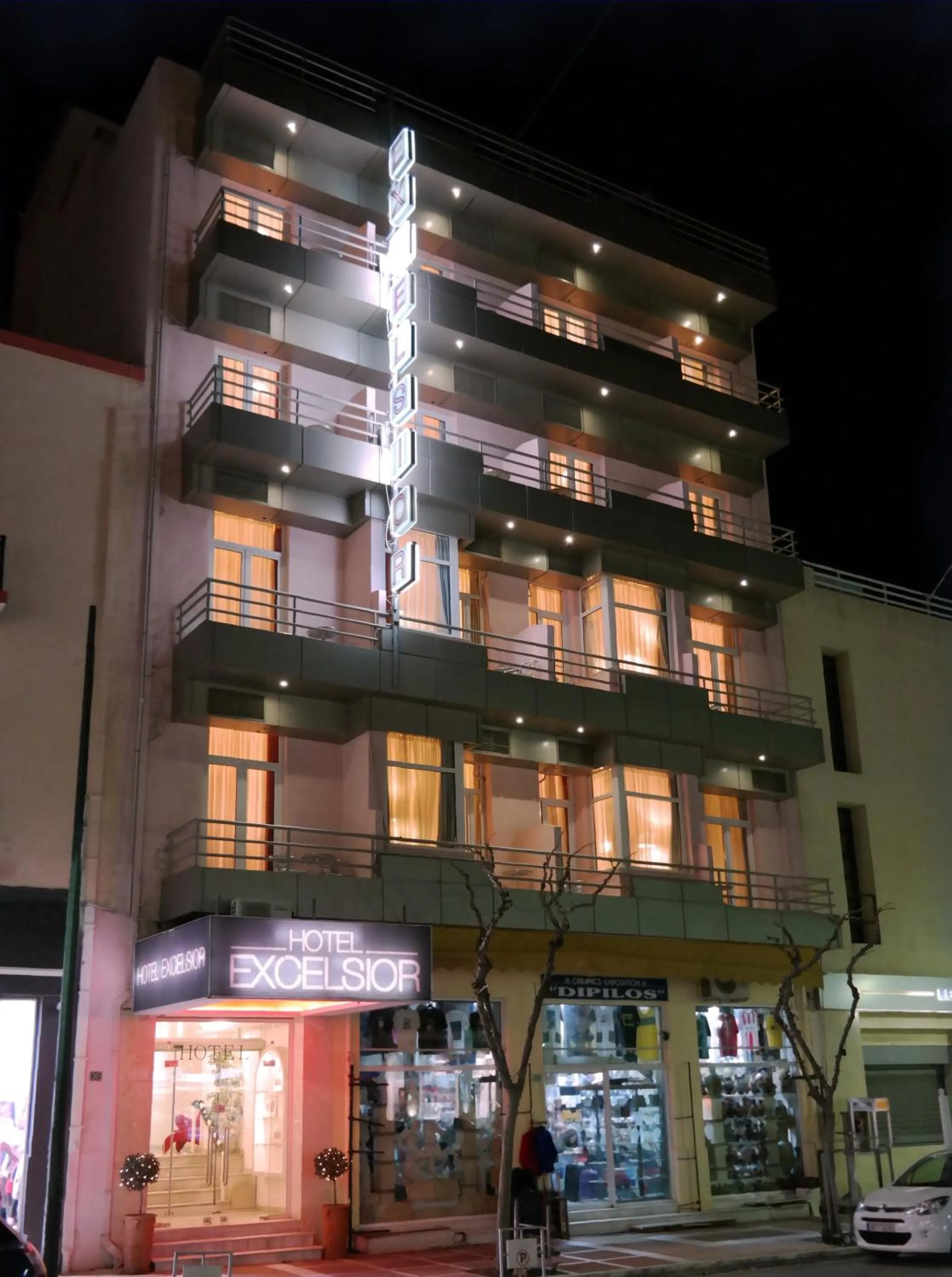 Facade/entrance in Hotel Excelsior