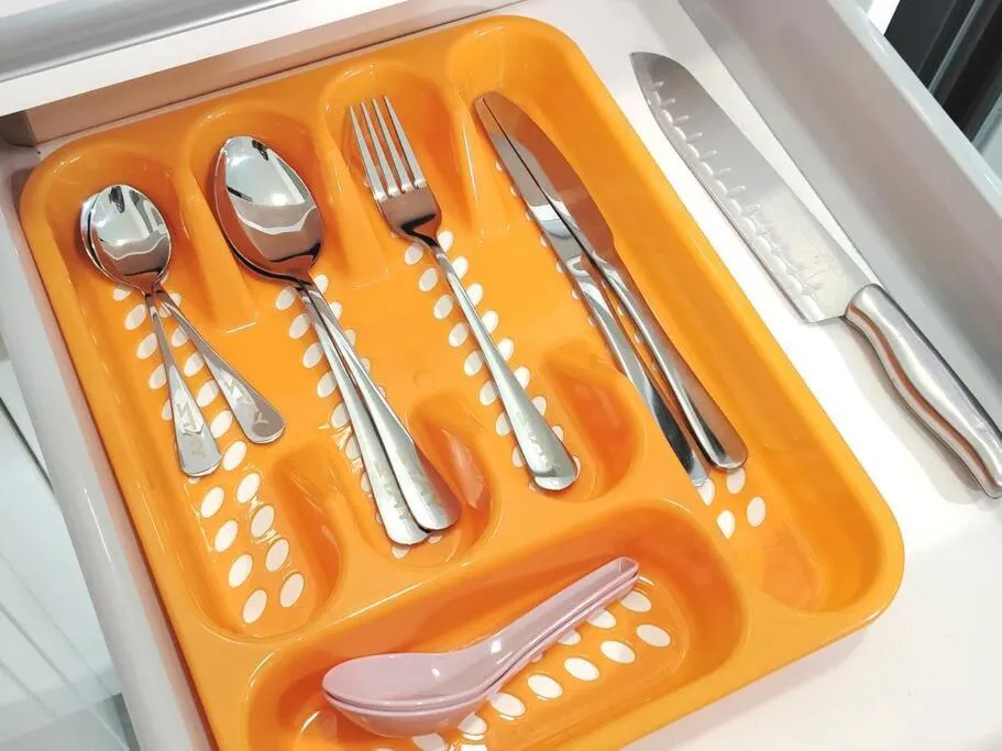 Almas Studio Couple Netflix 100Mbps BySTAY