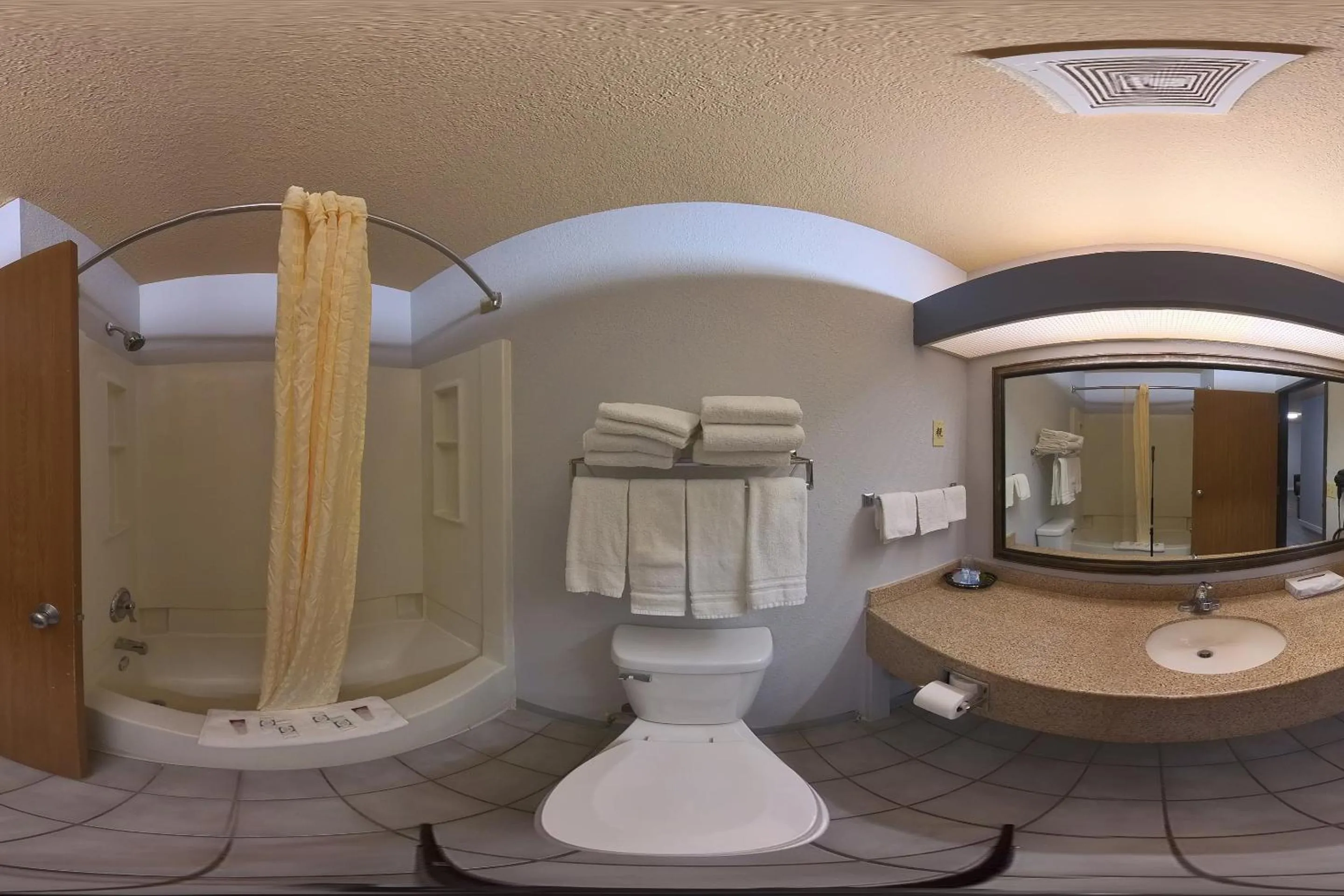 Bathroom in Coratel Inn and Suites By Jasper Eagan ST Paul Airport & Mall of America