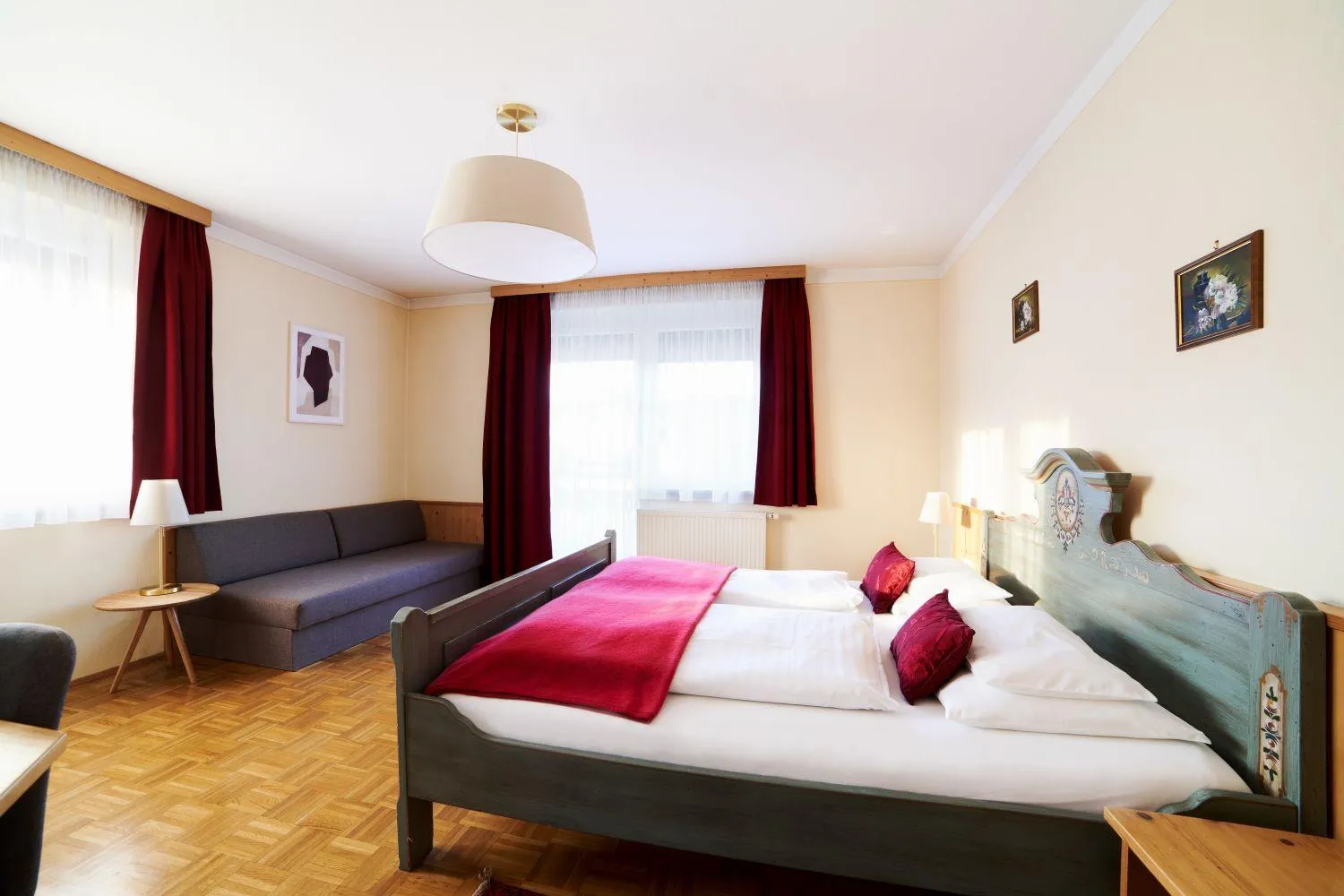 Photo of the whole room, Bed in Hotel Garni Thermenoase