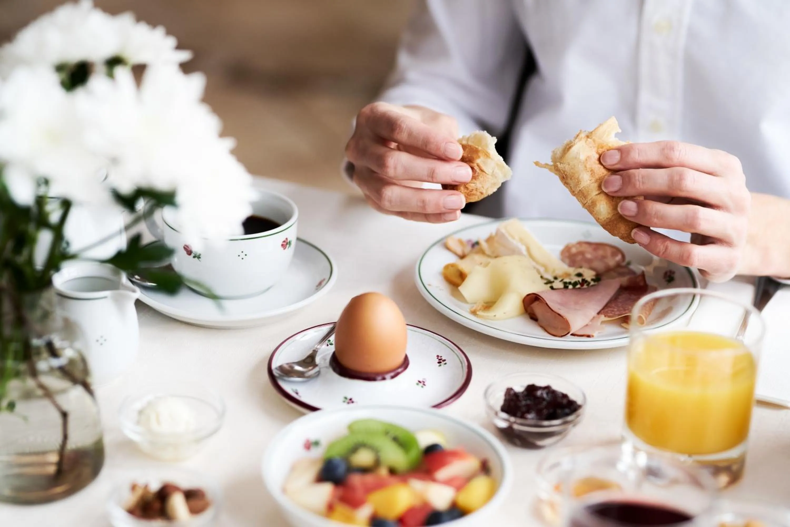 Breakfast in Hotel Garni Thermenoase