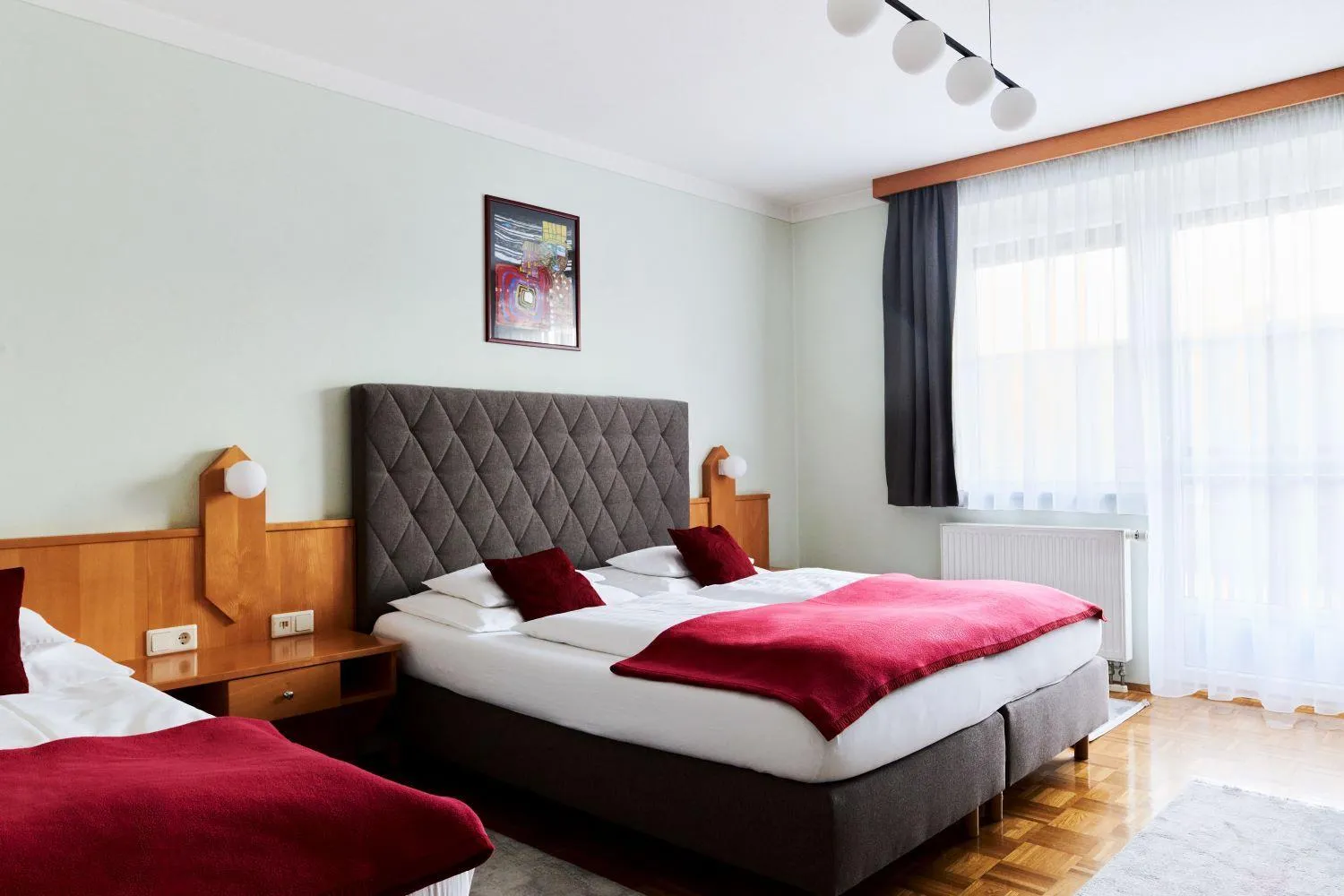 Bed in Hotel Garni Thermenoase