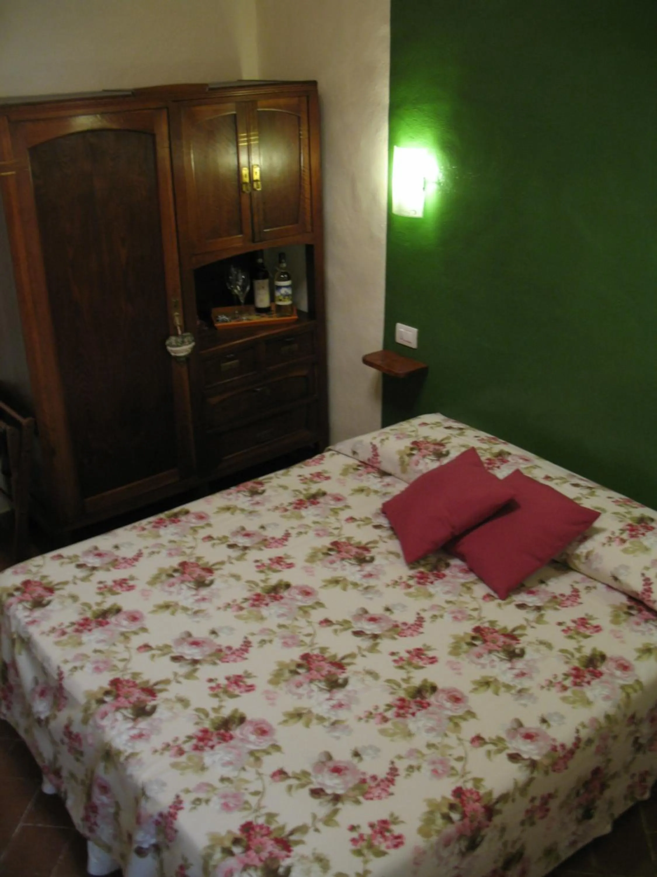 Photo of the whole room, Bed in Locazione Turistica Totti