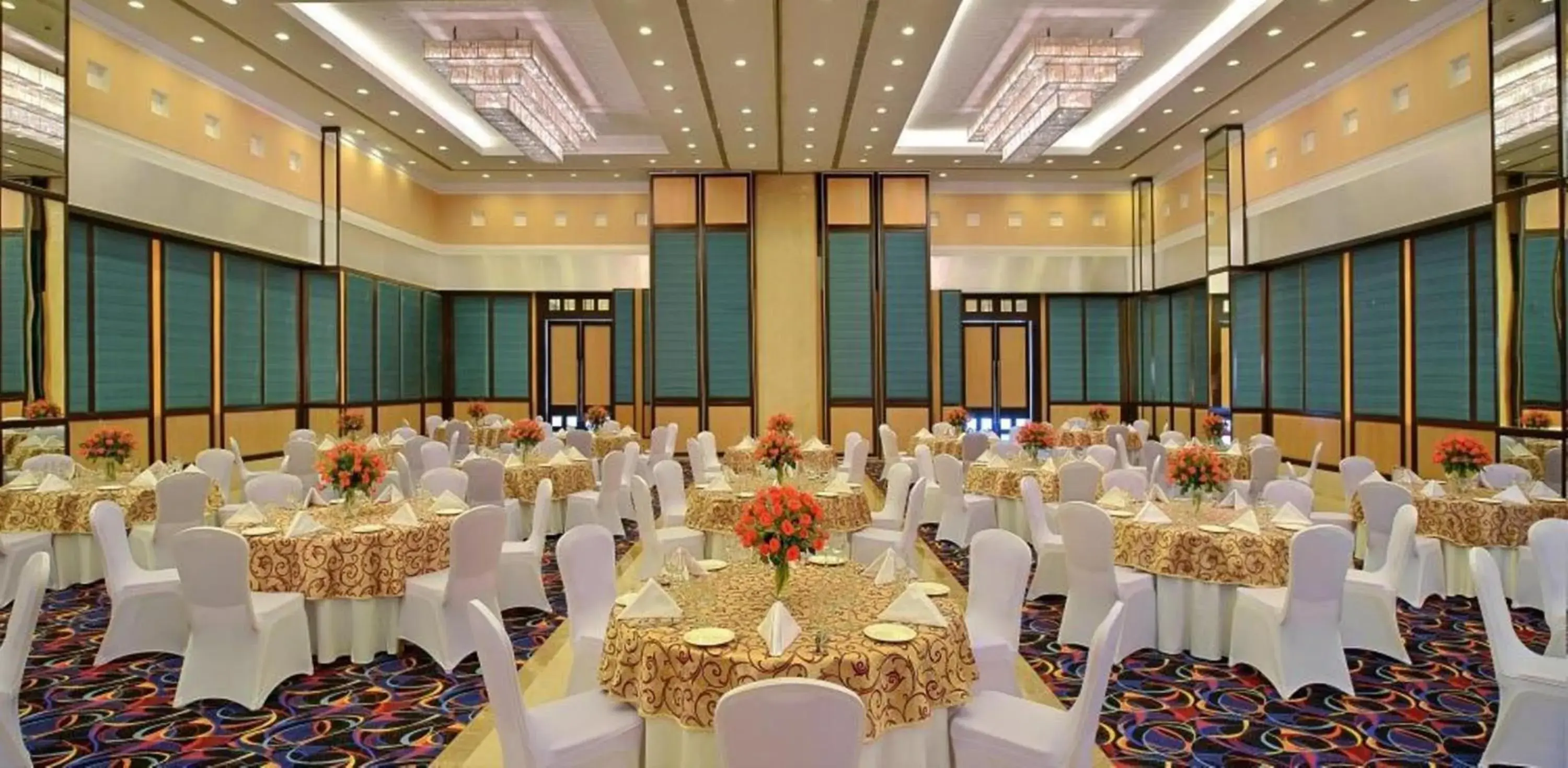 Banquet/Function facilities in Red Fox by Lemon Tree Hotels, Bhiwadi Banquet/Function facilities in Red Fox by Lemon Tree Hotels, Bhiwadi