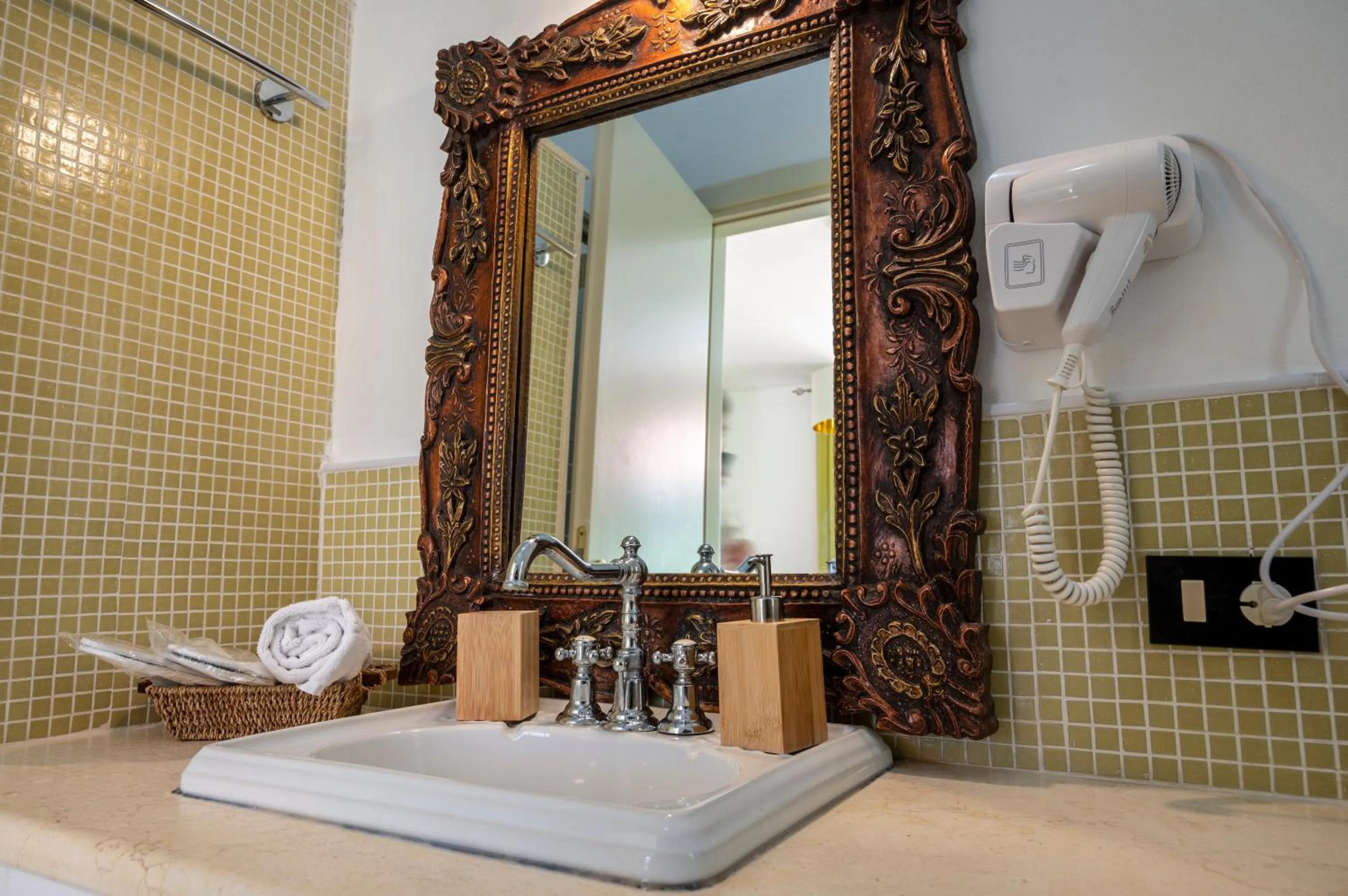 Toilet in Villa Megna - Green Paradise B&B