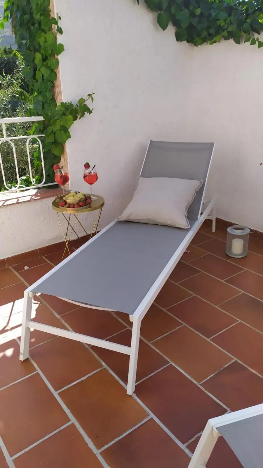 sunbed in Villa Megna - Green Paradise B&B