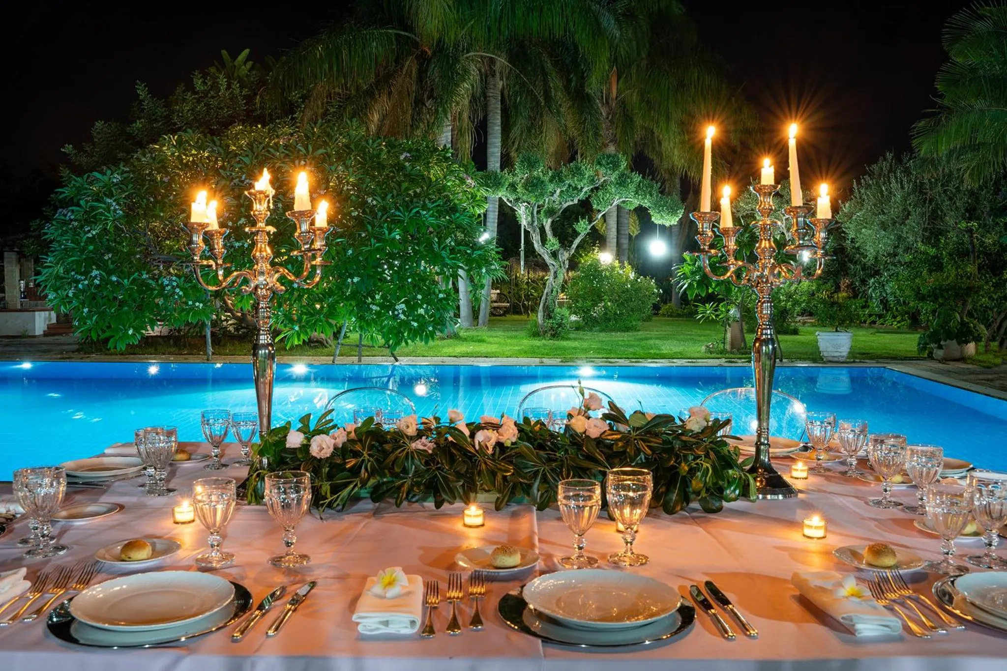 Pool view in Villa Megna - Green Paradise B&B