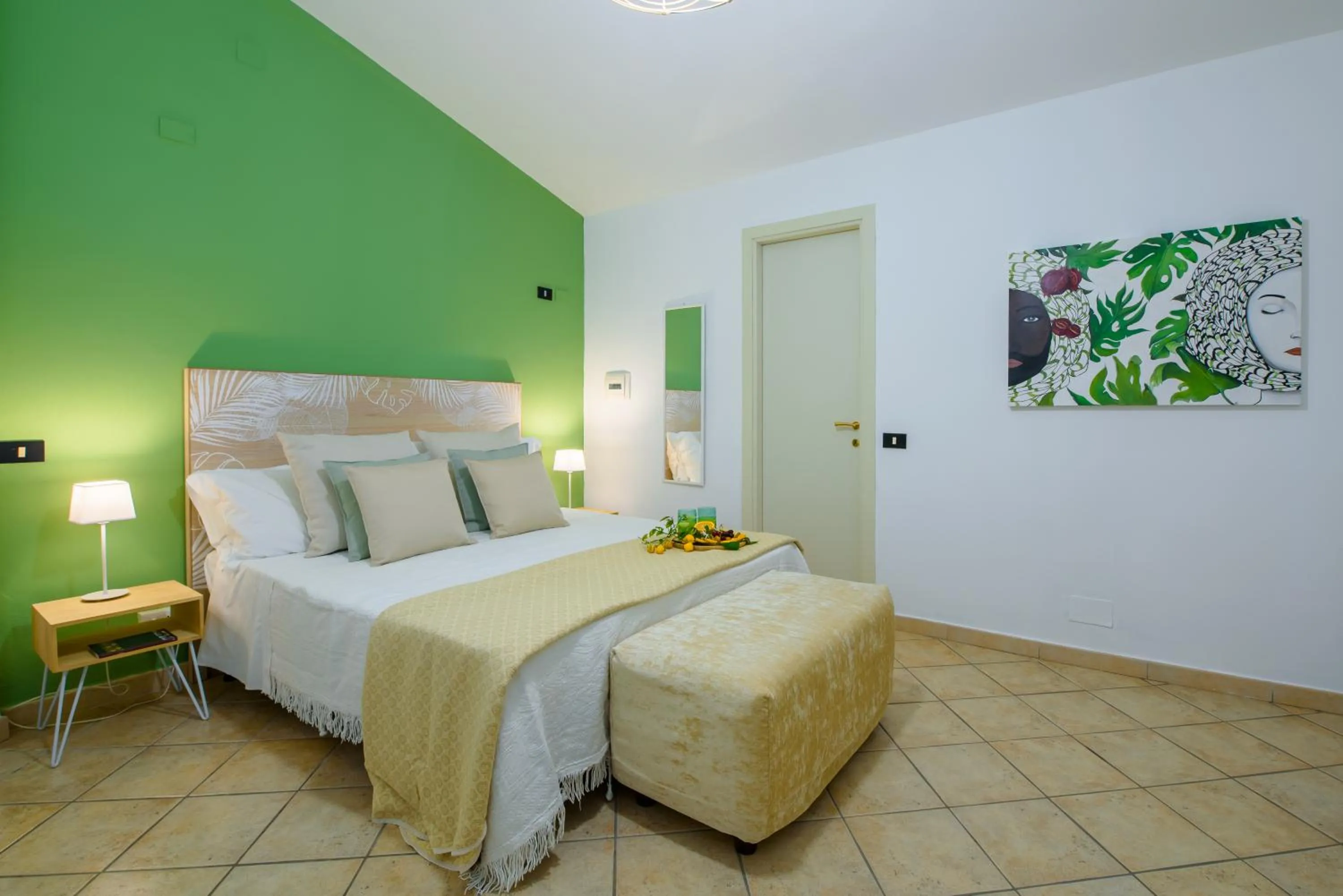 Bed in Villa Megna - Green Paradise B&B