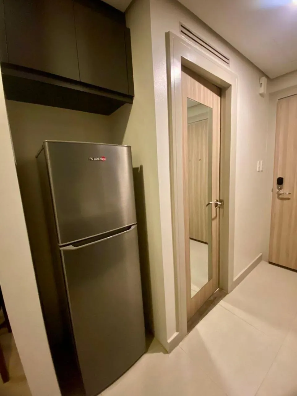 Bed in The Metro Nest at Bonifacio Civic Center Tower