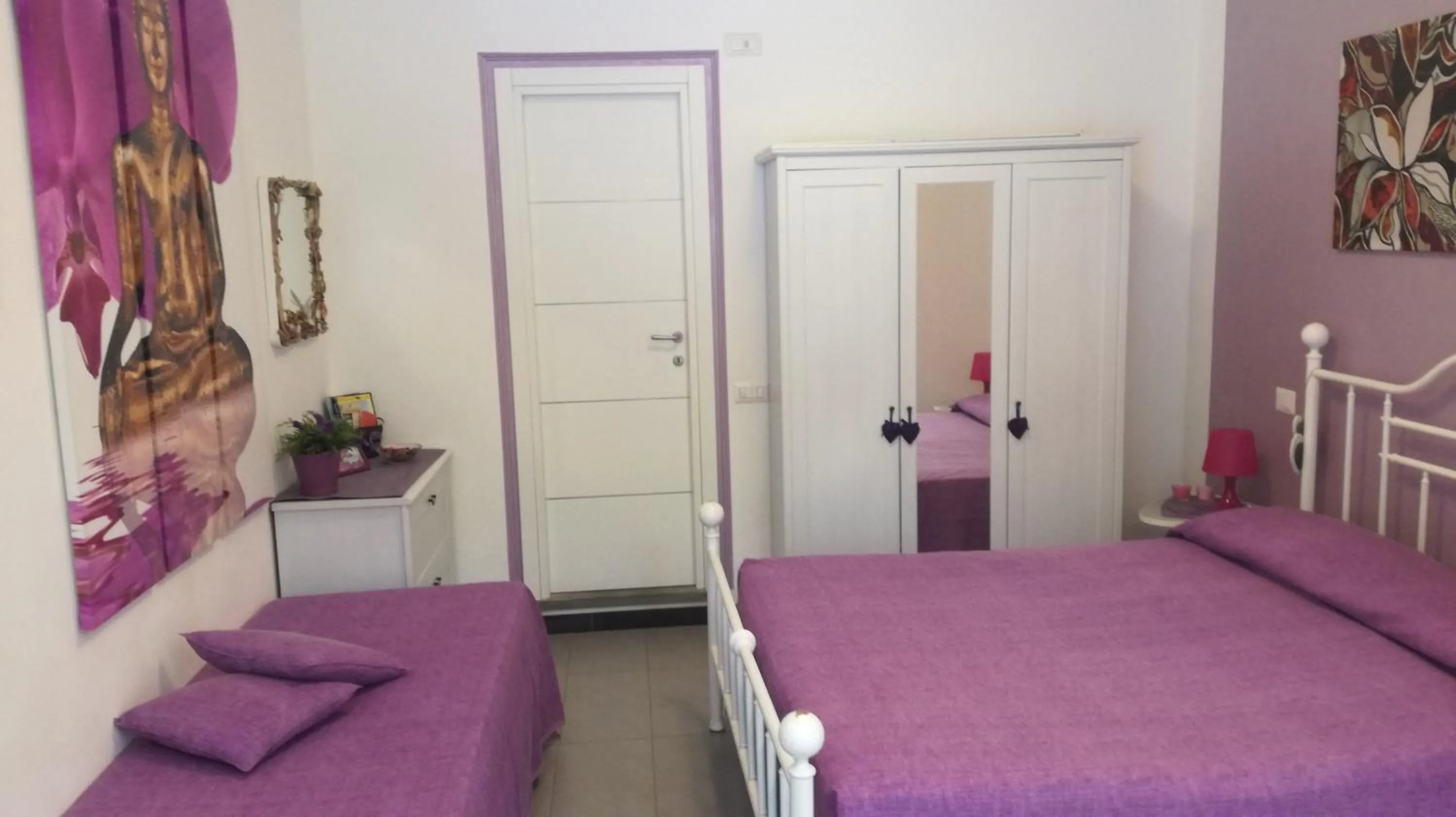 Casetta Romantica Viola Lerici