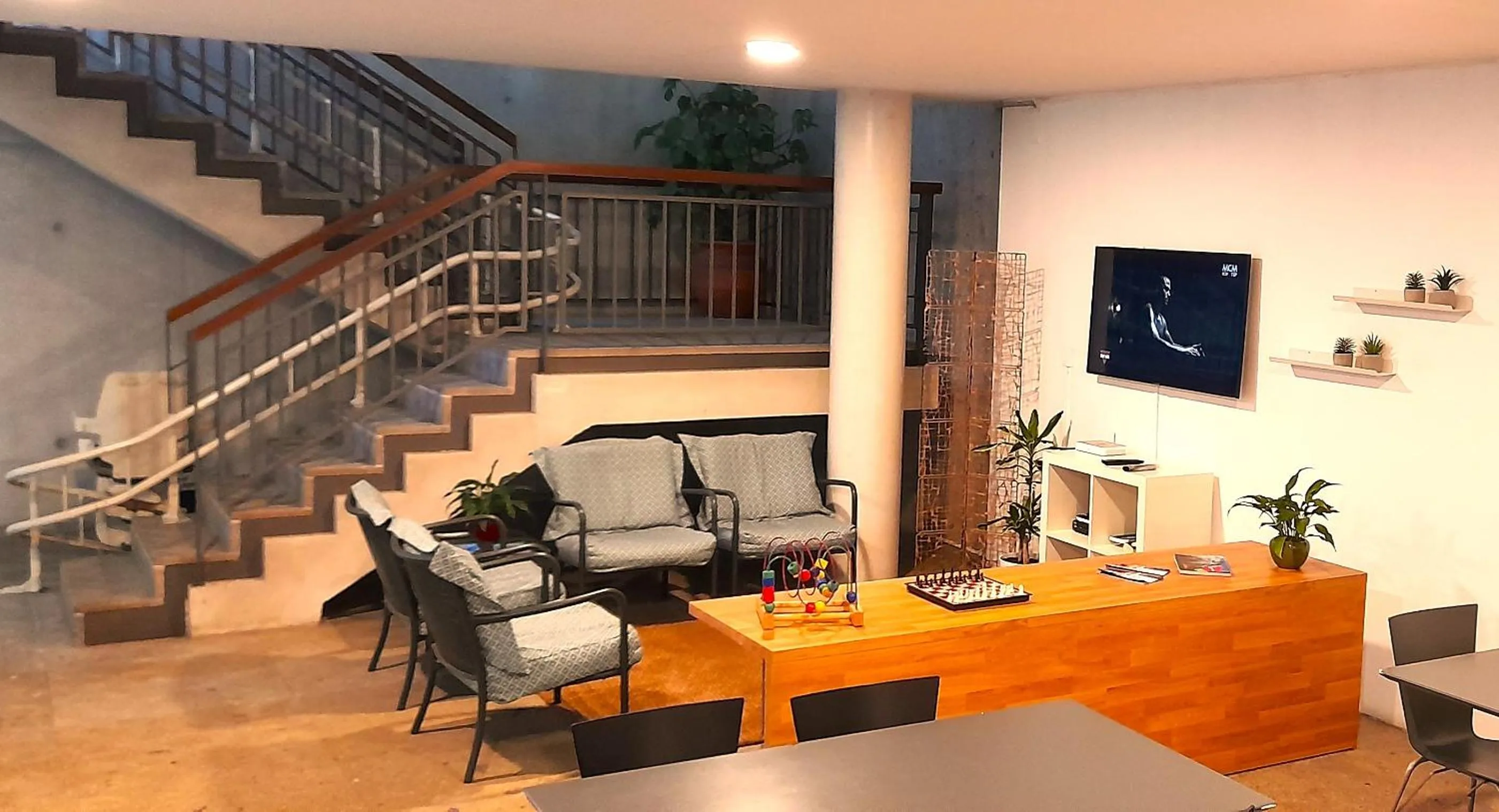 Communal lounge/ TV room in HI Ponte de Lima - Pousada de Juventude